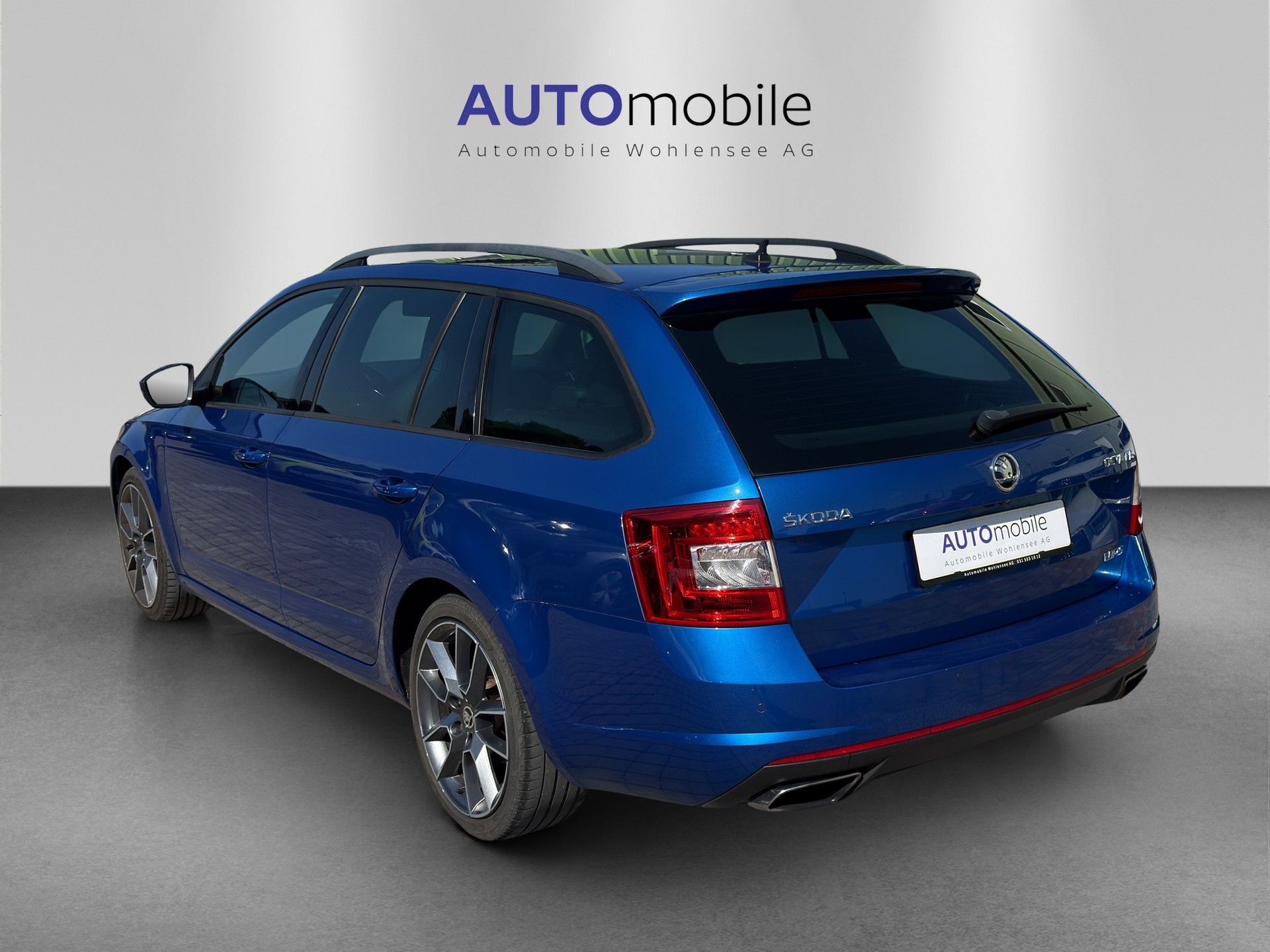 SKODA Octavia Combi 2.0 TSI RS DSG-image-4
