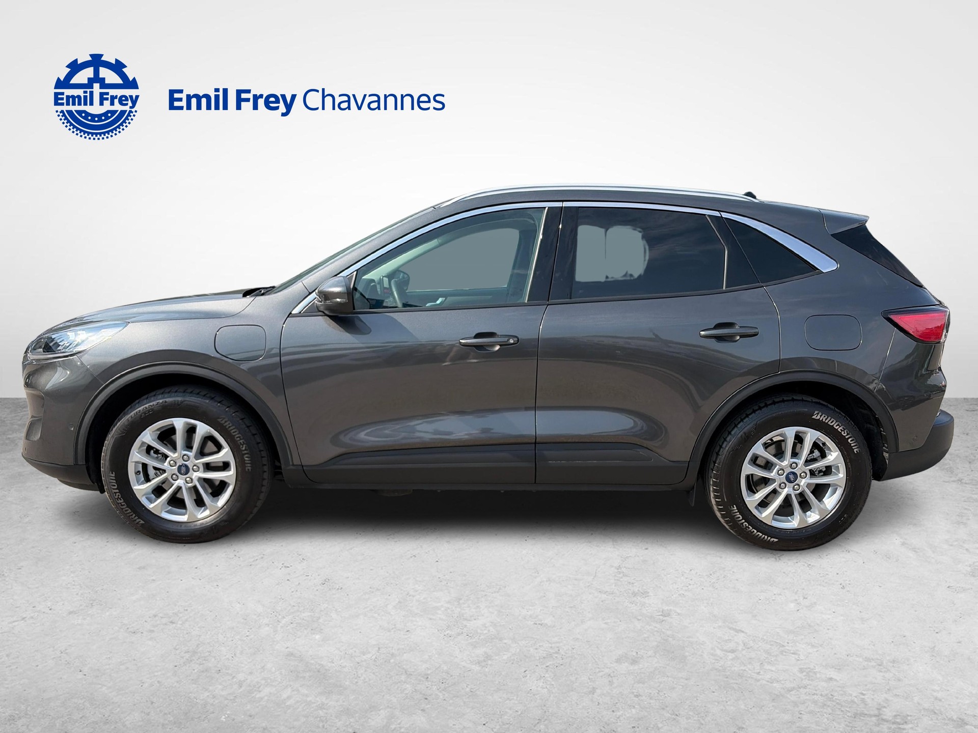 FORD Kuga 2.5 Plug-in Hybrid Titanium X-image-5