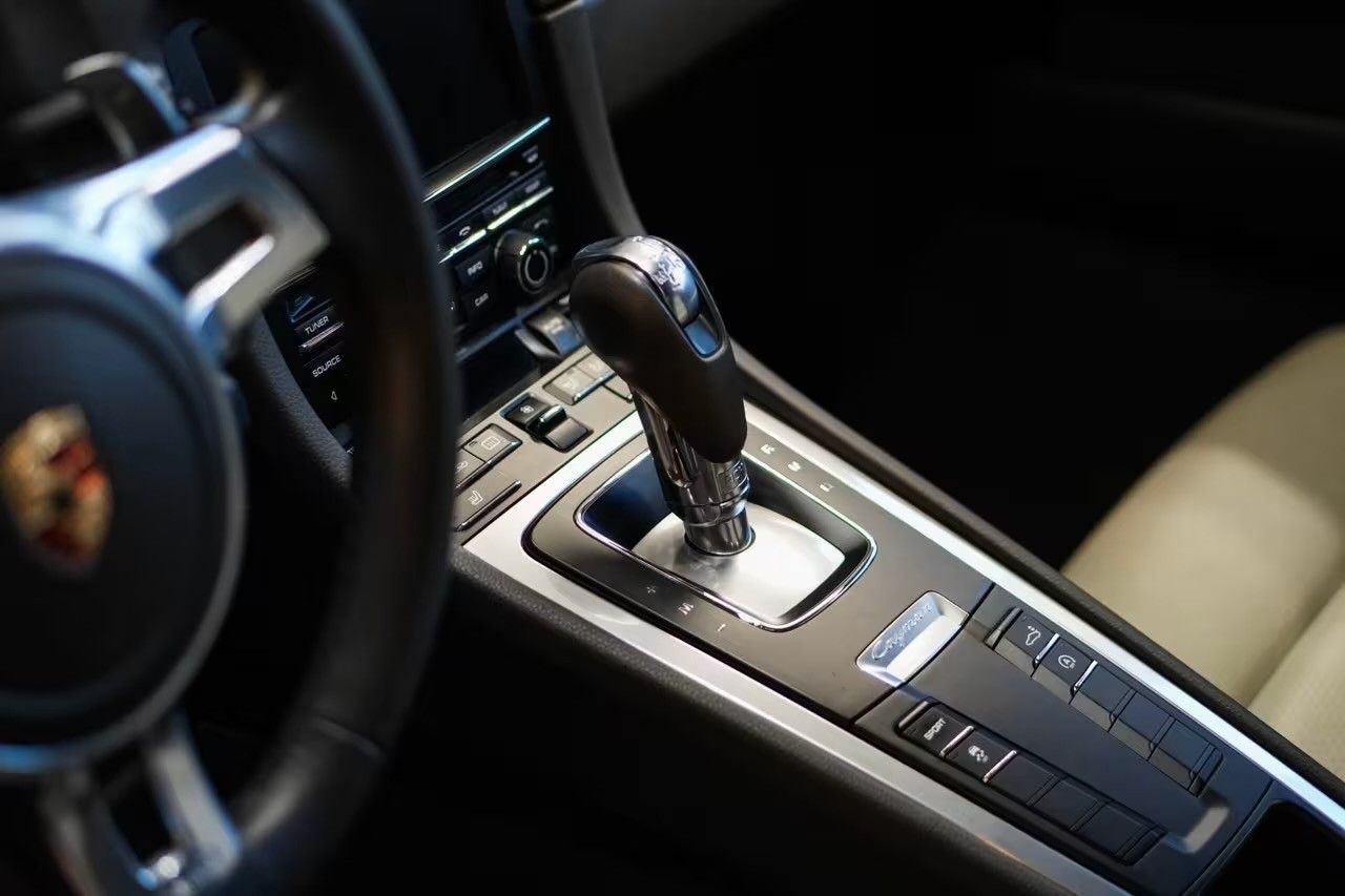 PORSCHE 2.7 PDK-image-6