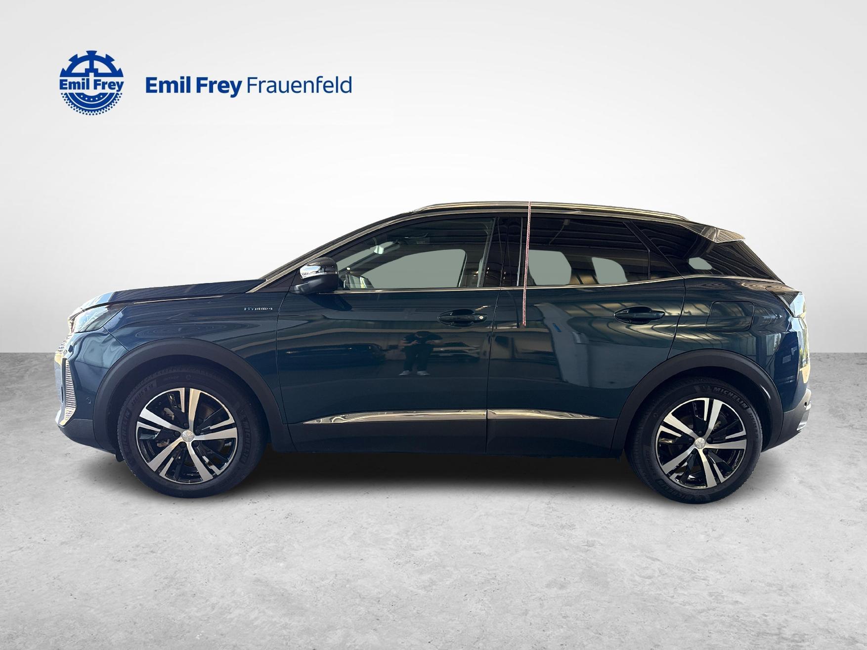 PEUGEOT 3008 1.6 Plug-in Hybrid4 GT-showroom-element-1