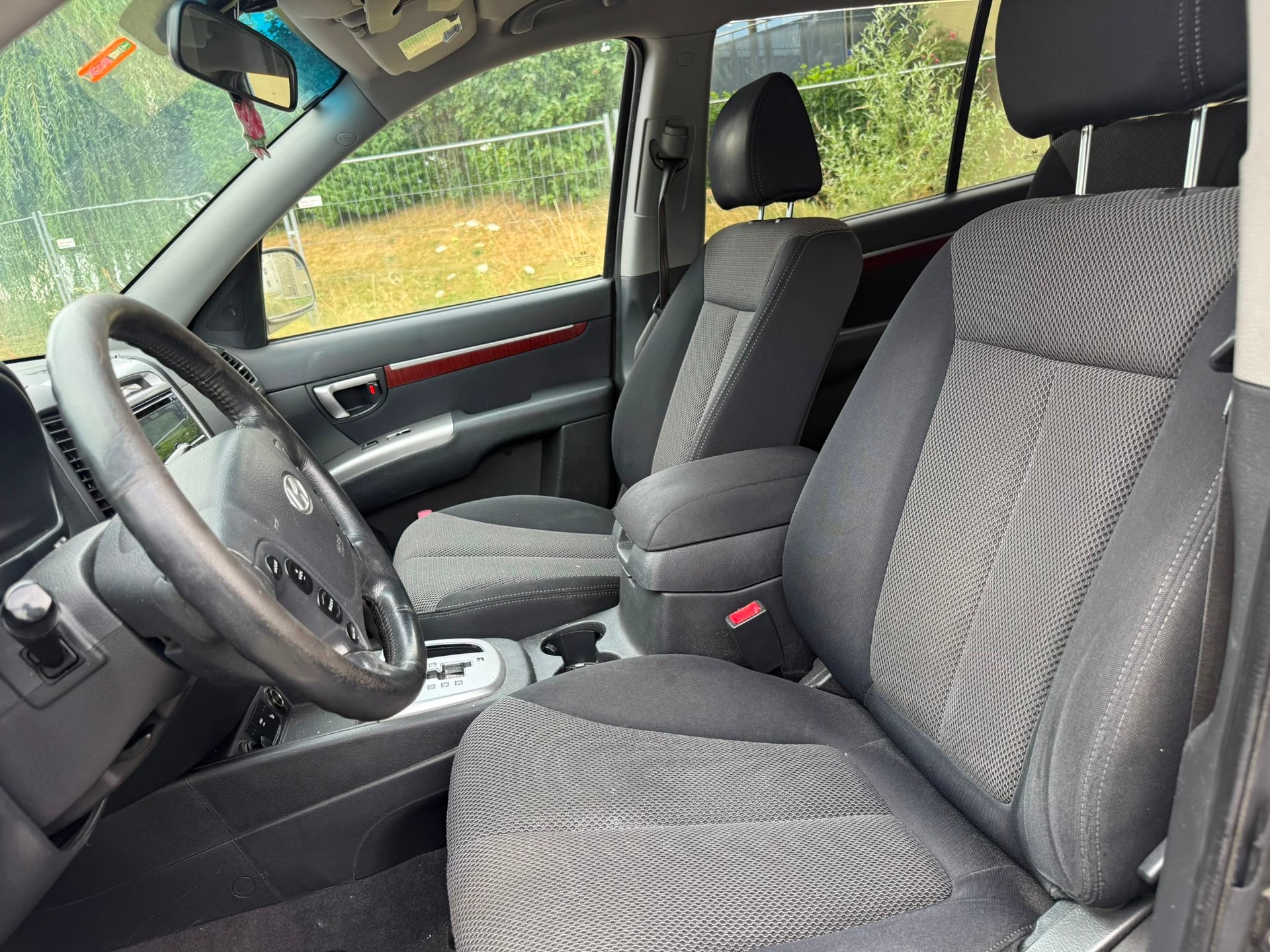 HYUNDAI Santa Fe 2.2 CRDi Style 4WD Automatic-image-6