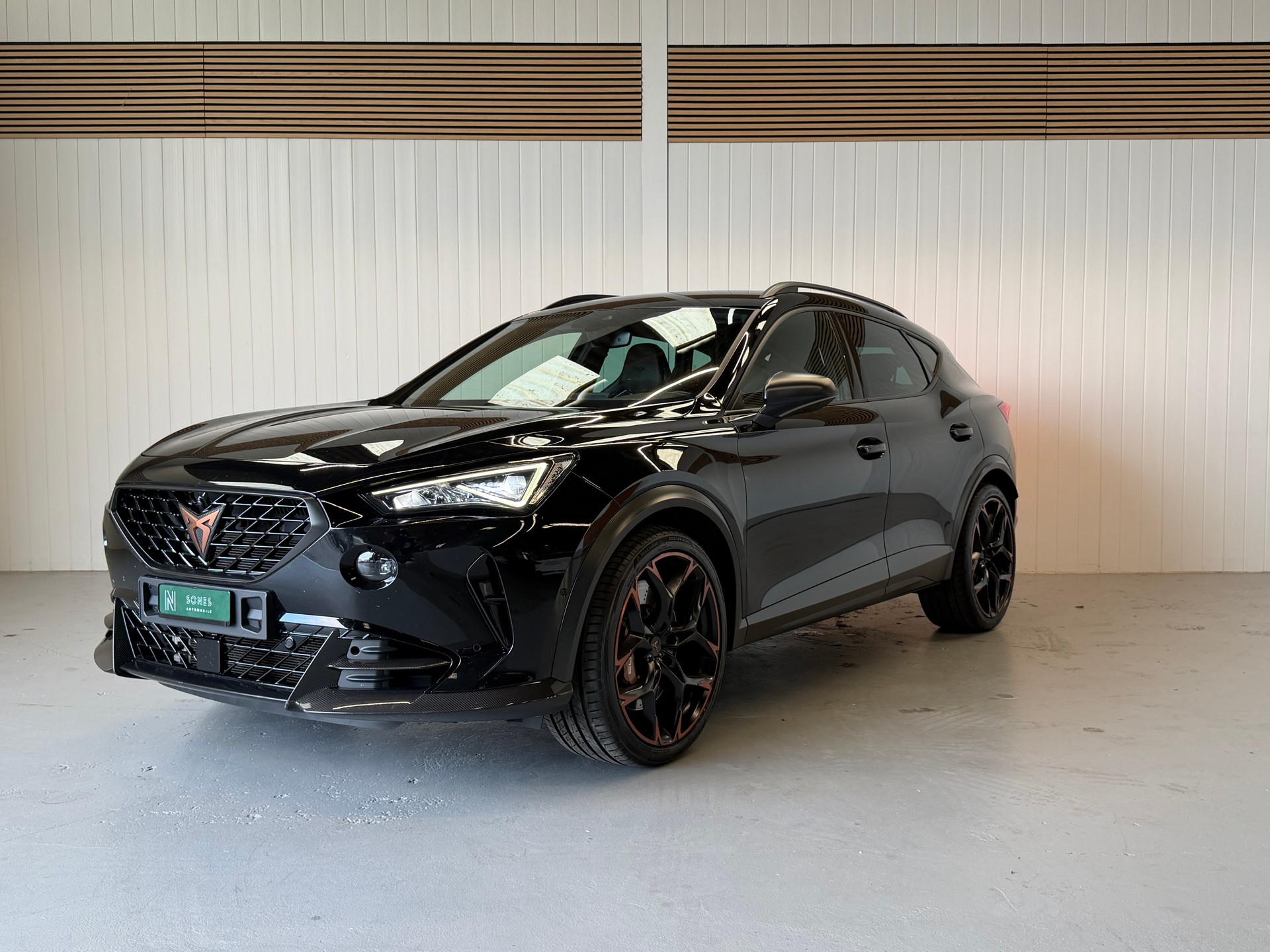 CUPRA Formentor 2.5TSI VZ5 4Drive DSG -frisch ab Service &MFK