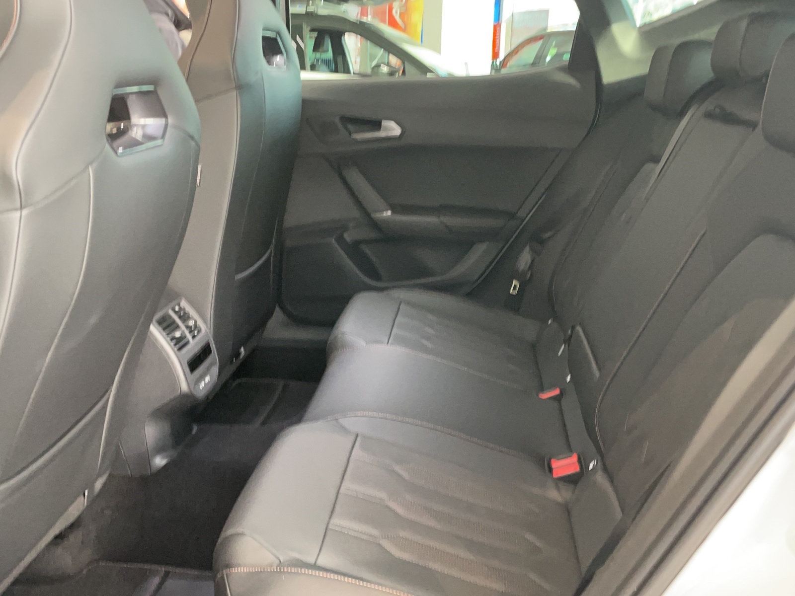 CUPRA Formentor 2.0 TSI 4Drive DSG-image-11