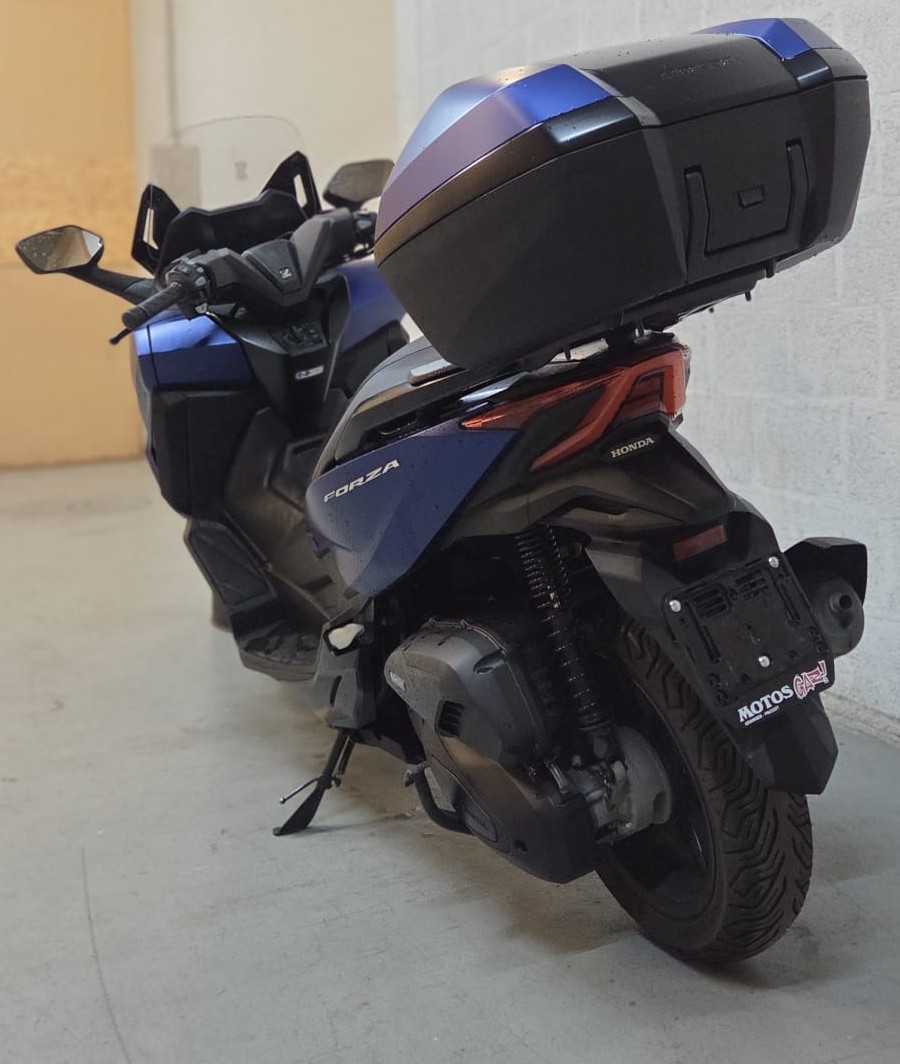 HONDA Nss 125 Forza Smart TopBox-image-4