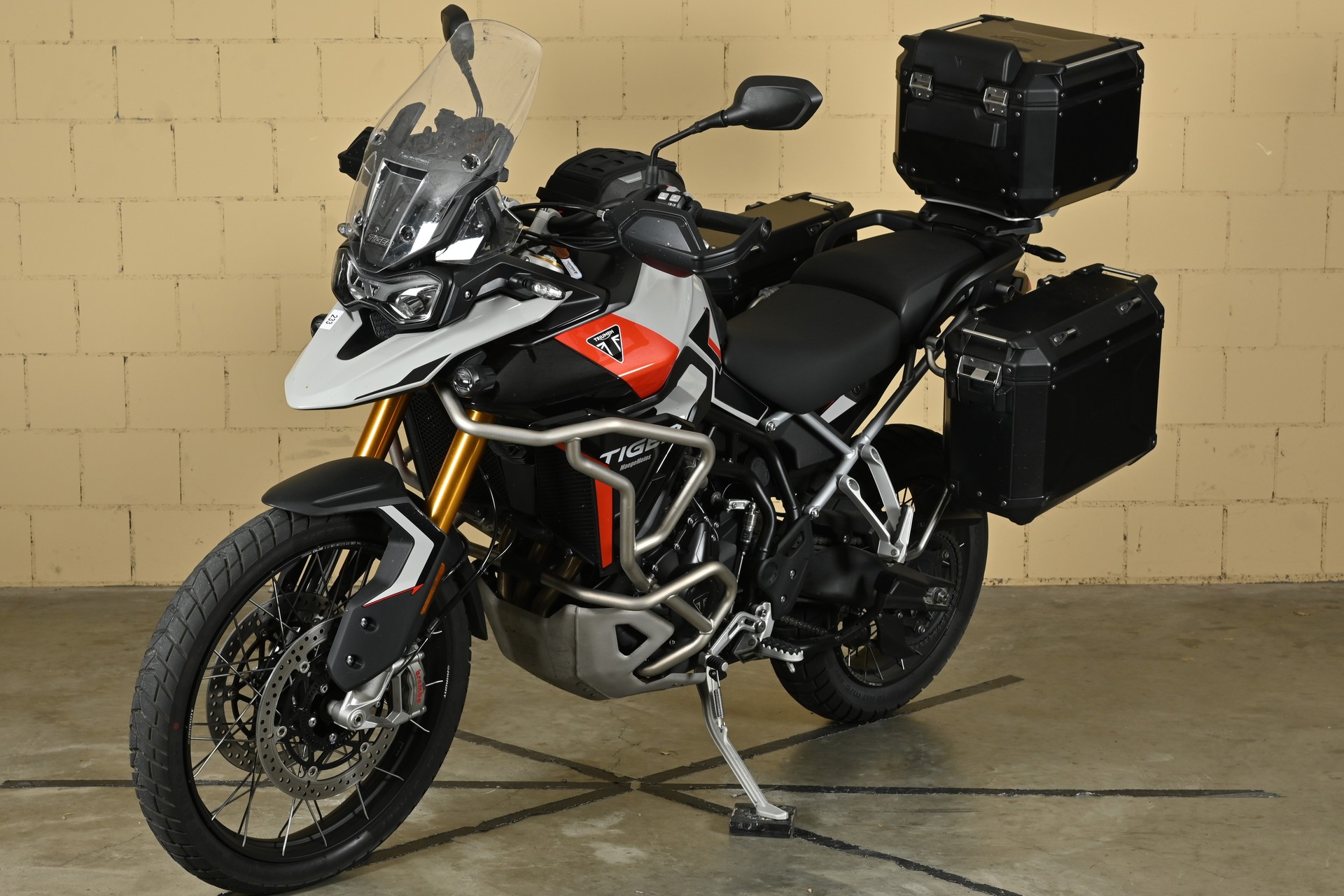 TRIUMPH Tiger 900 Rally Pro-image-11