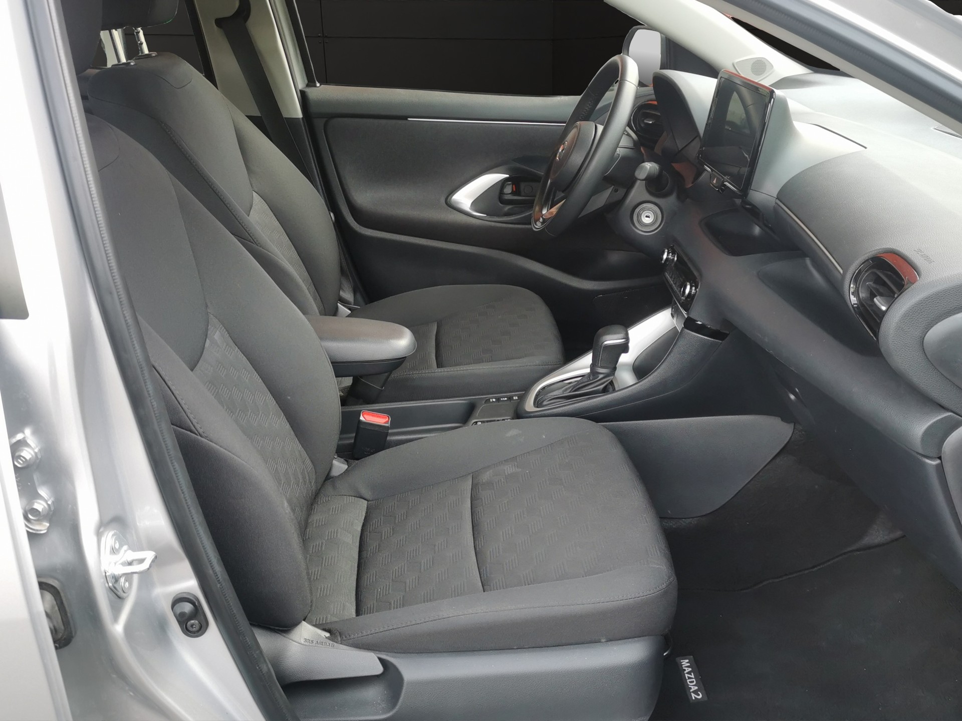 MAZDA 2 Hybrid Centre-line-image-13