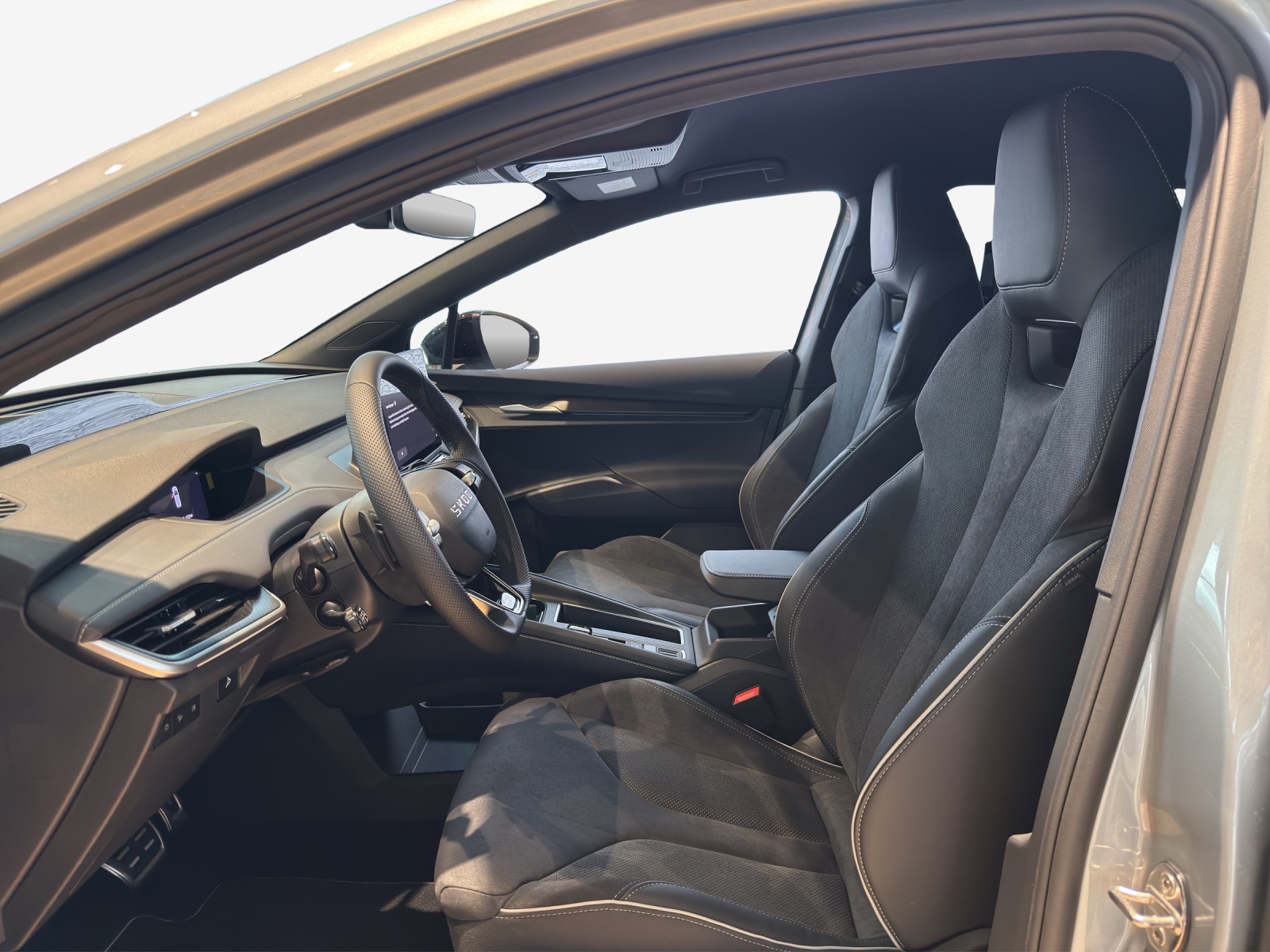 SKODA Enyaq 85x Sportline 4x4-image-7