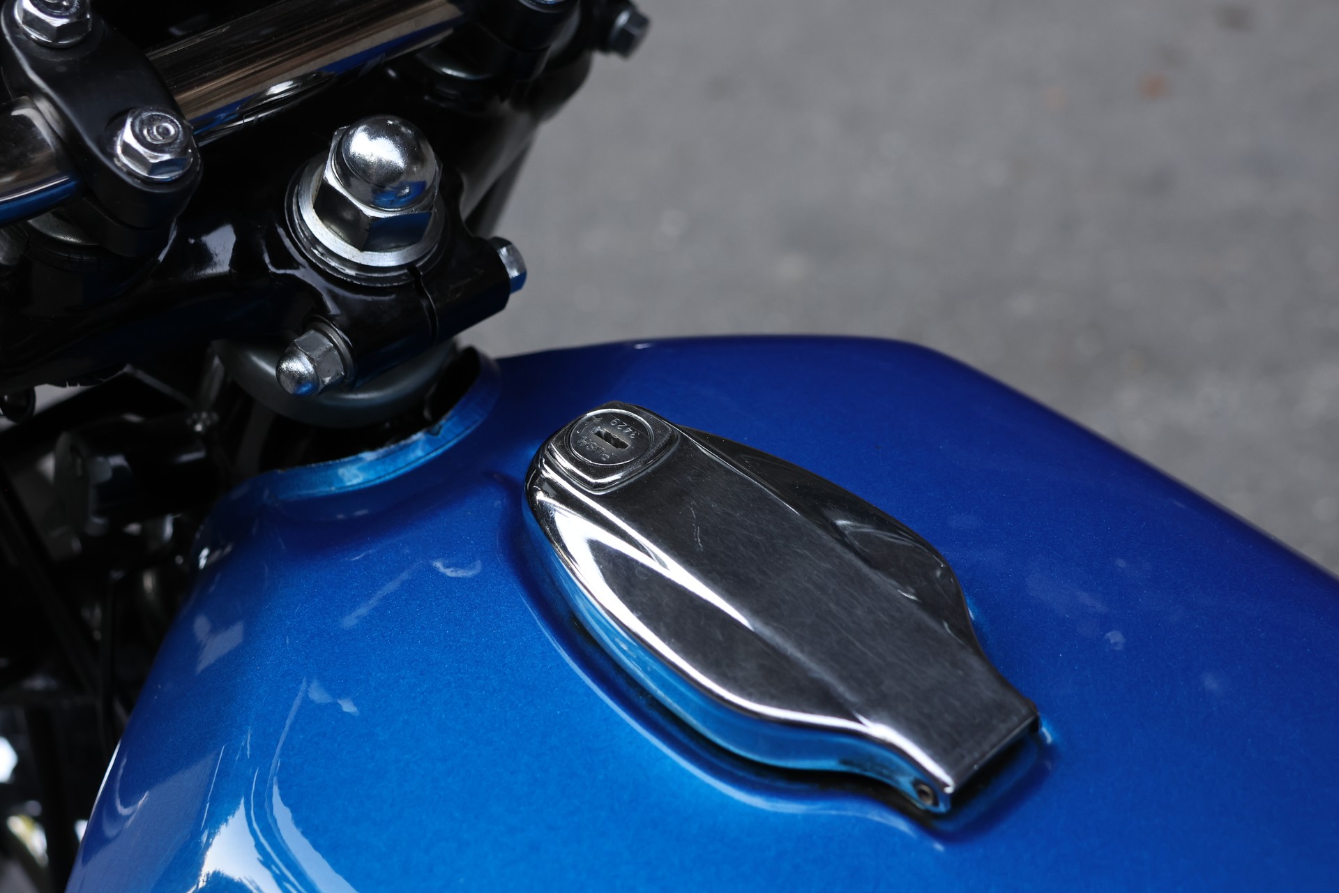 YAMAHA RD 250-image-14