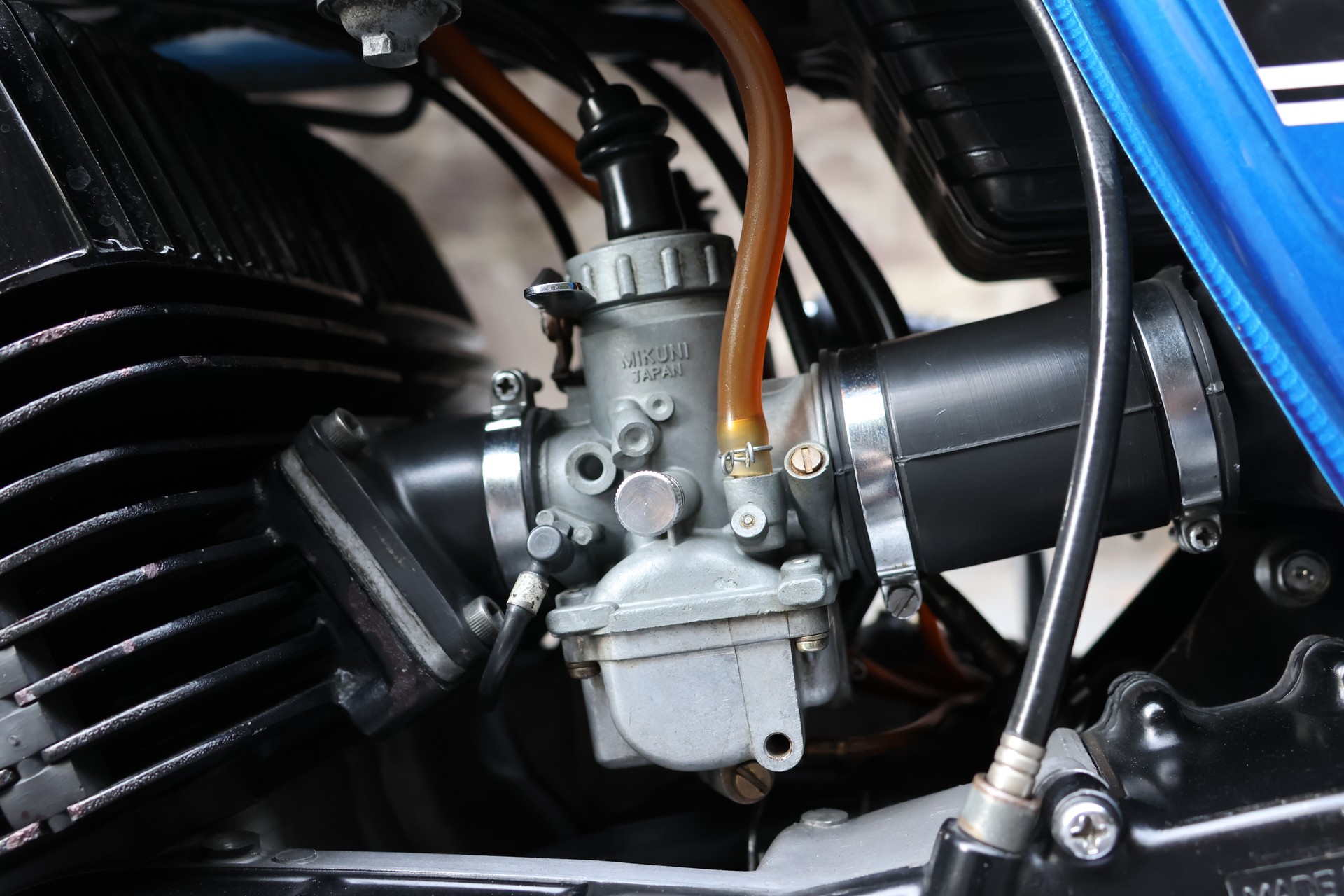 YAMAHA RD 250-image-7