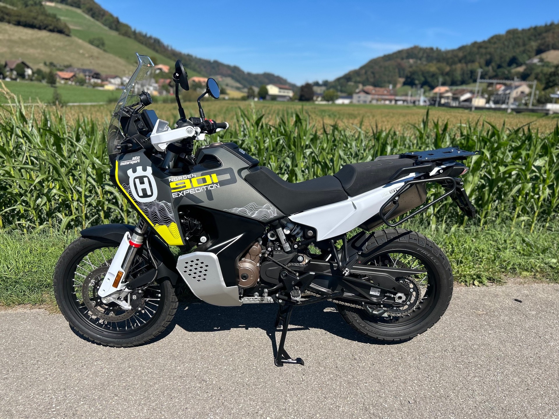 HUSQVARNA Norden 901 Expedition-image-1
