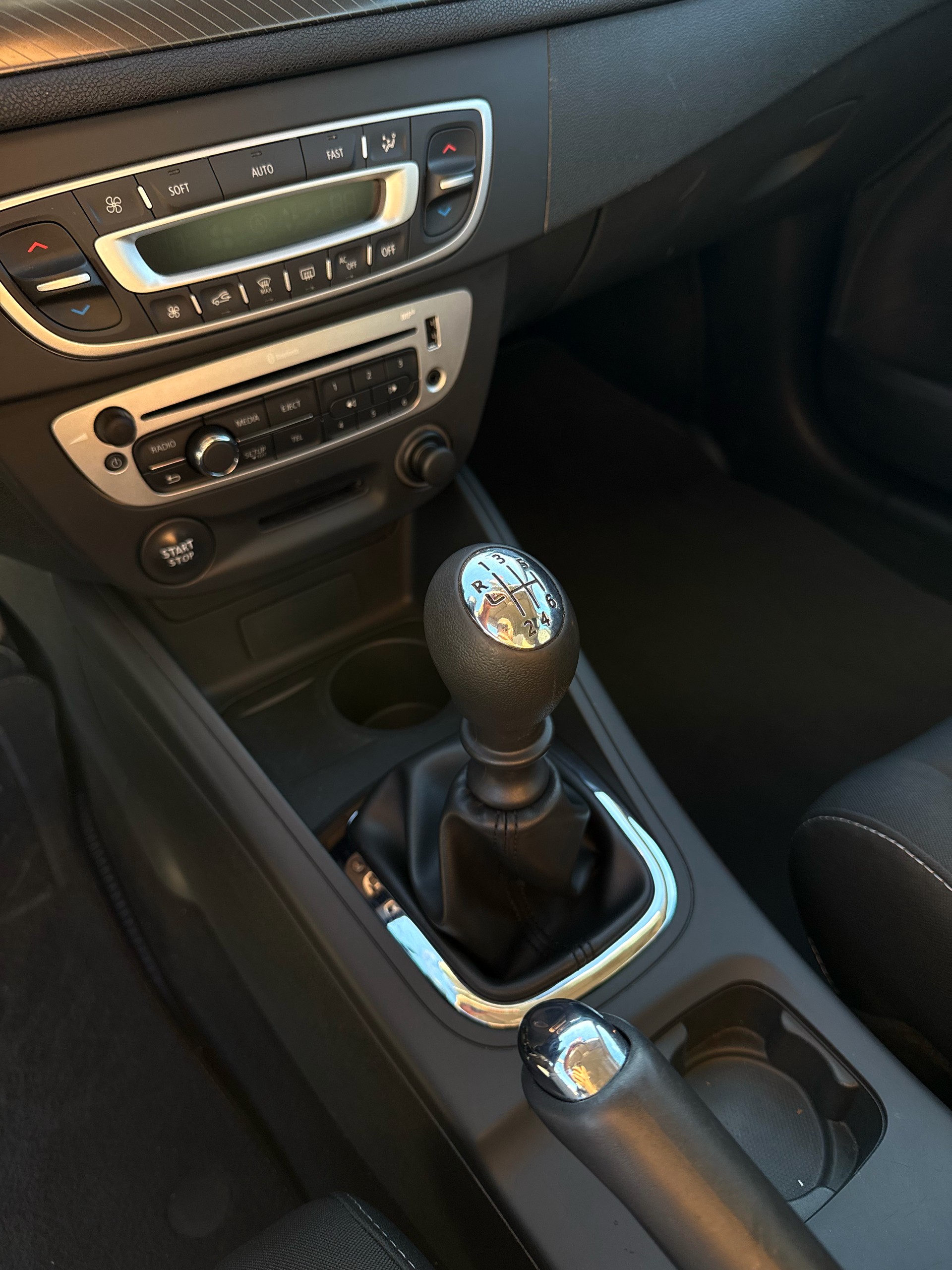 RENAULT 1.6 16V Expression-image-5