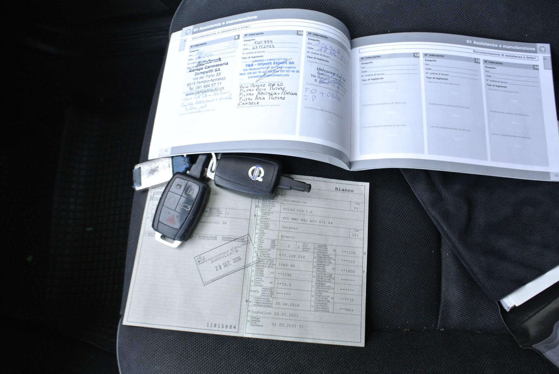 VOLVO V50 1.6-image-21