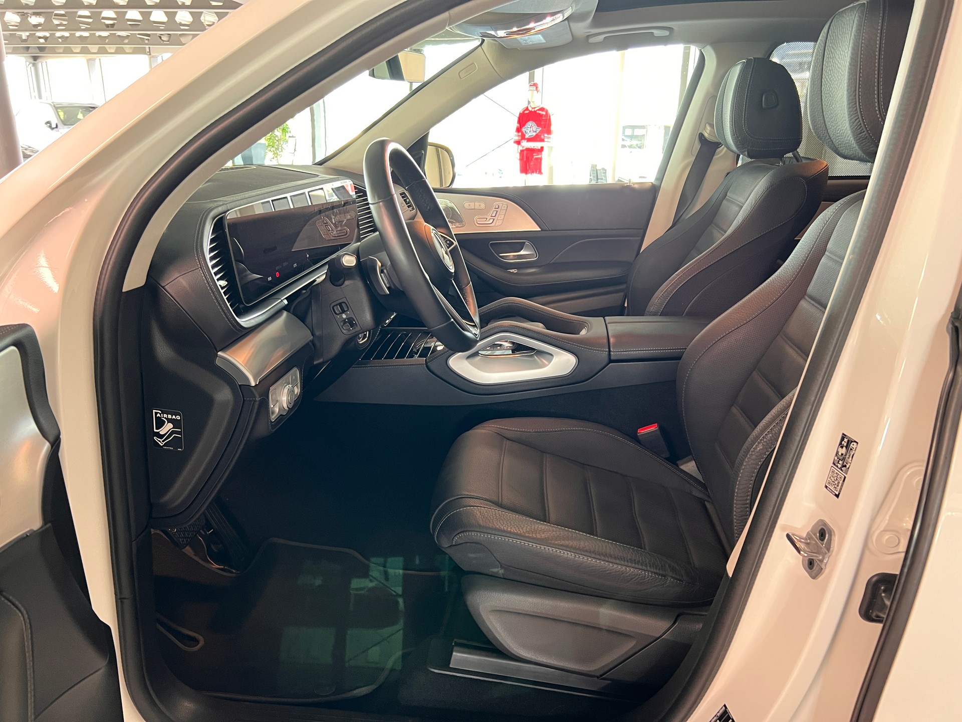 MERCEDES-BENZ GLE 300 d 4Matic 9G-Tronic-image-9
