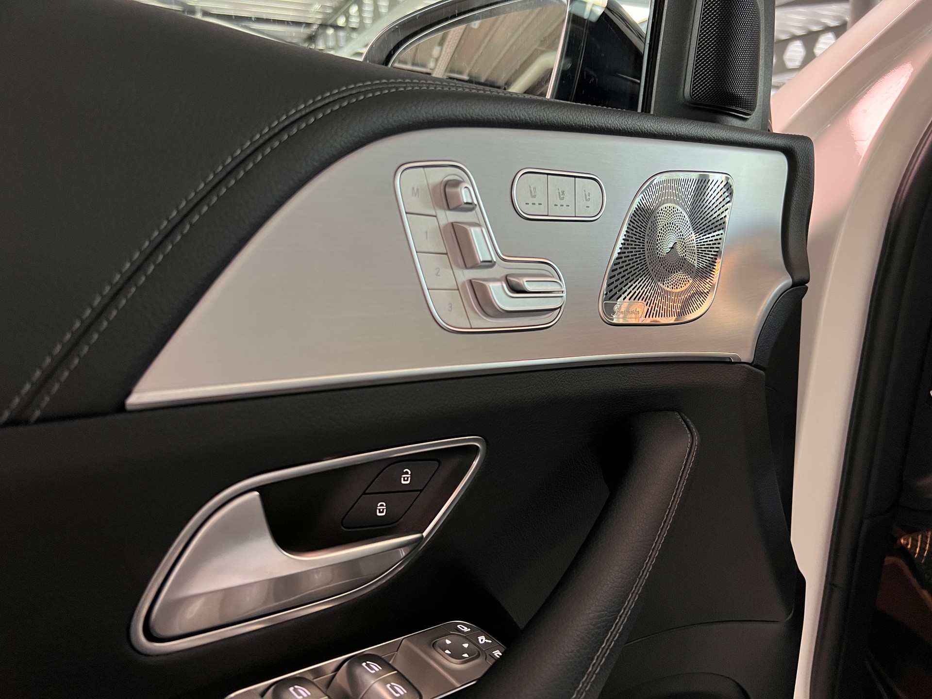 MERCEDES-BENZ GLE 300 d 4Matic 9G-Tronic-image-13