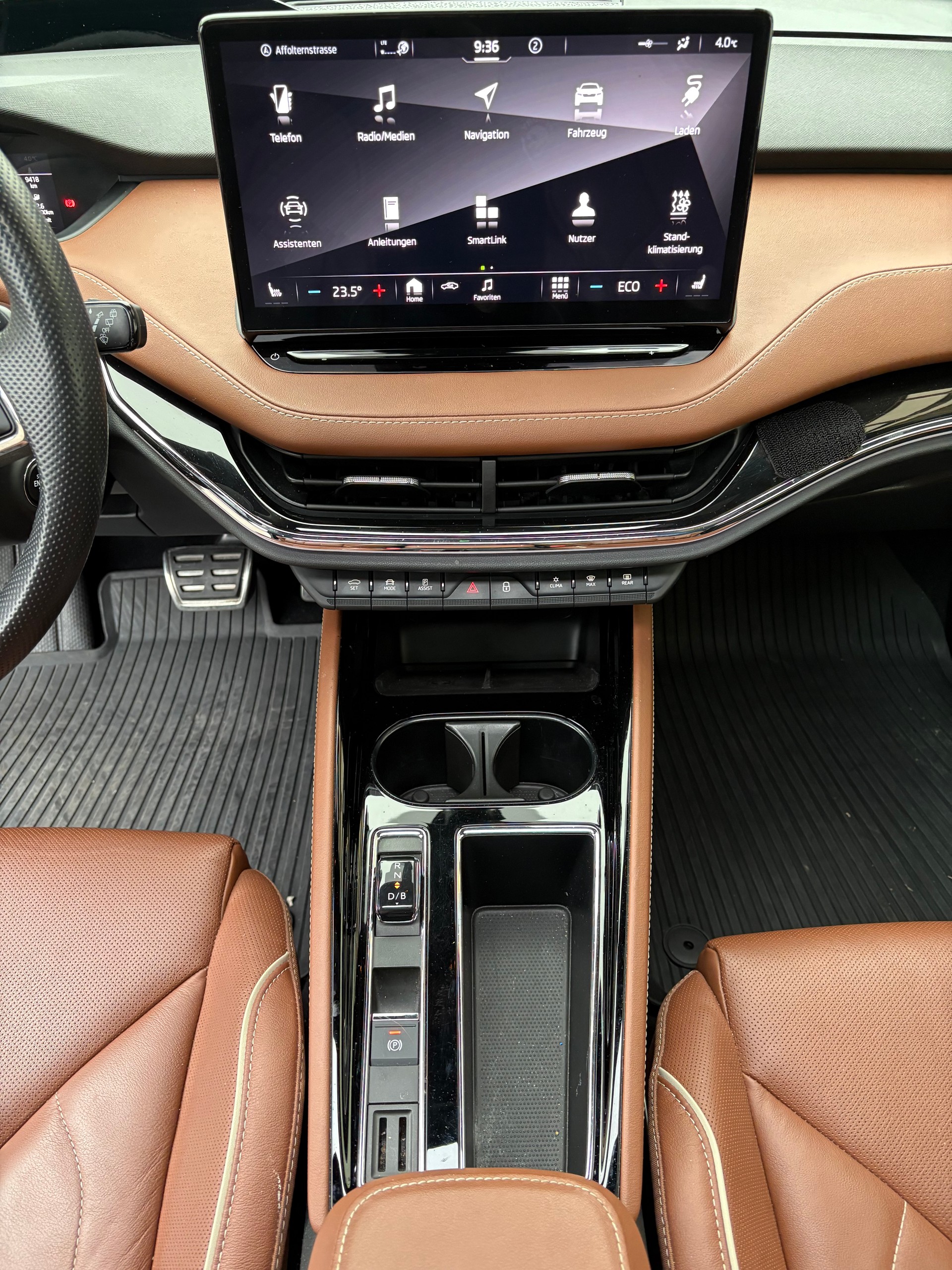 SKODA Enyaq iV 80x Founders Edition-image-11