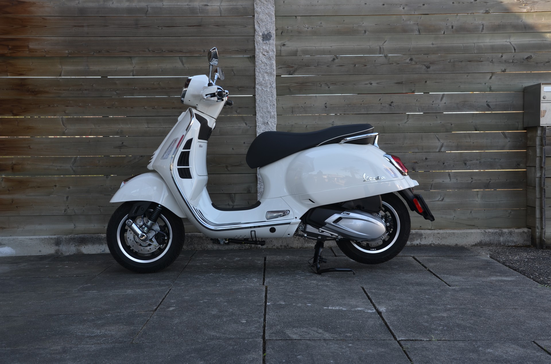 PIAGGIO Vespa GTS 310 Super RST E5+-image-2
