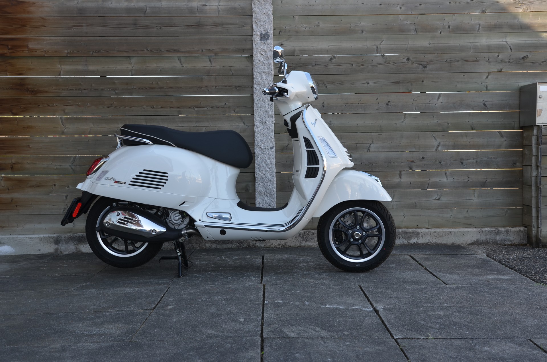 PIAGGIO Vespa GTS 310 Super RST E5+-image-0