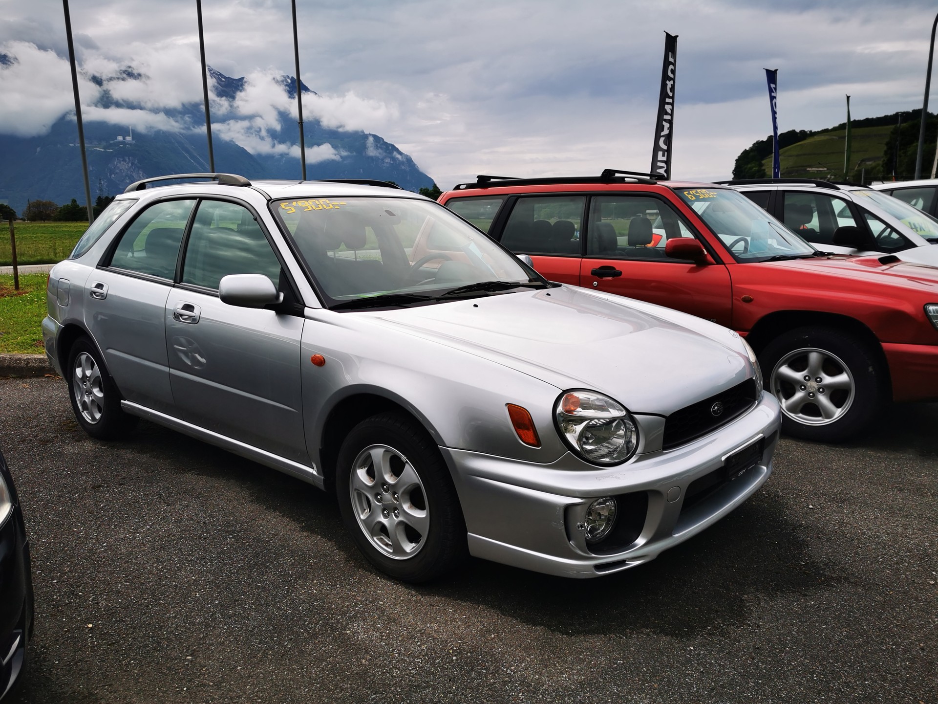 SUBARU Impreza 2.0-image-14