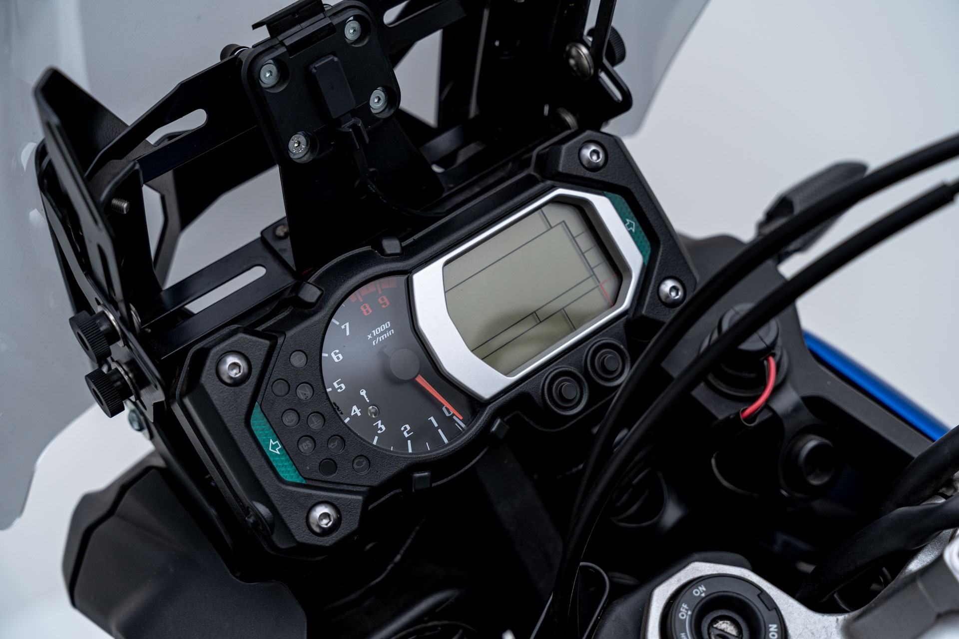 YAMAHA XT 1200 Z Super Ténéré-image-8