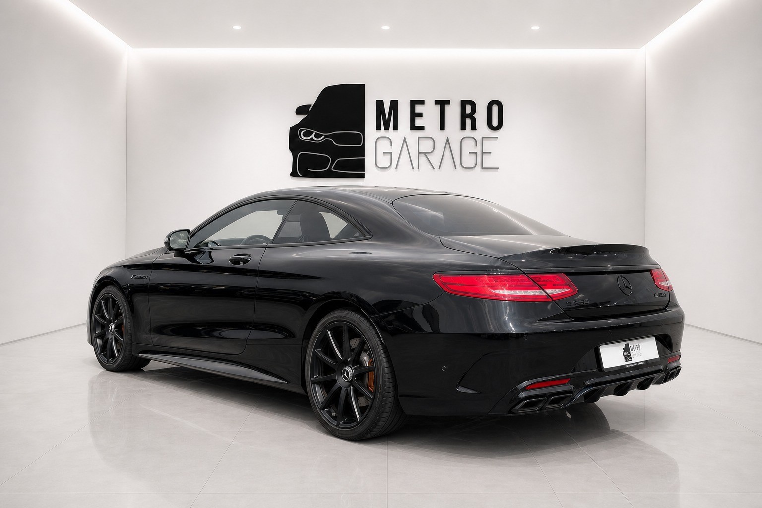MERCEDES-BENZ S 63 AMG Coupé 4Matic Speedshift MCT-showroom-element-2