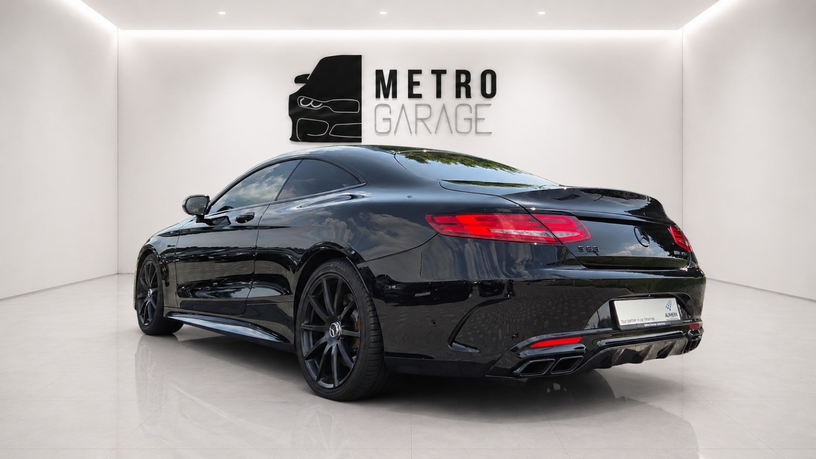 MERCEDES-BENZ S 63 AMG Coupé 4Matic Speedshift MCT-showroom-element-1
