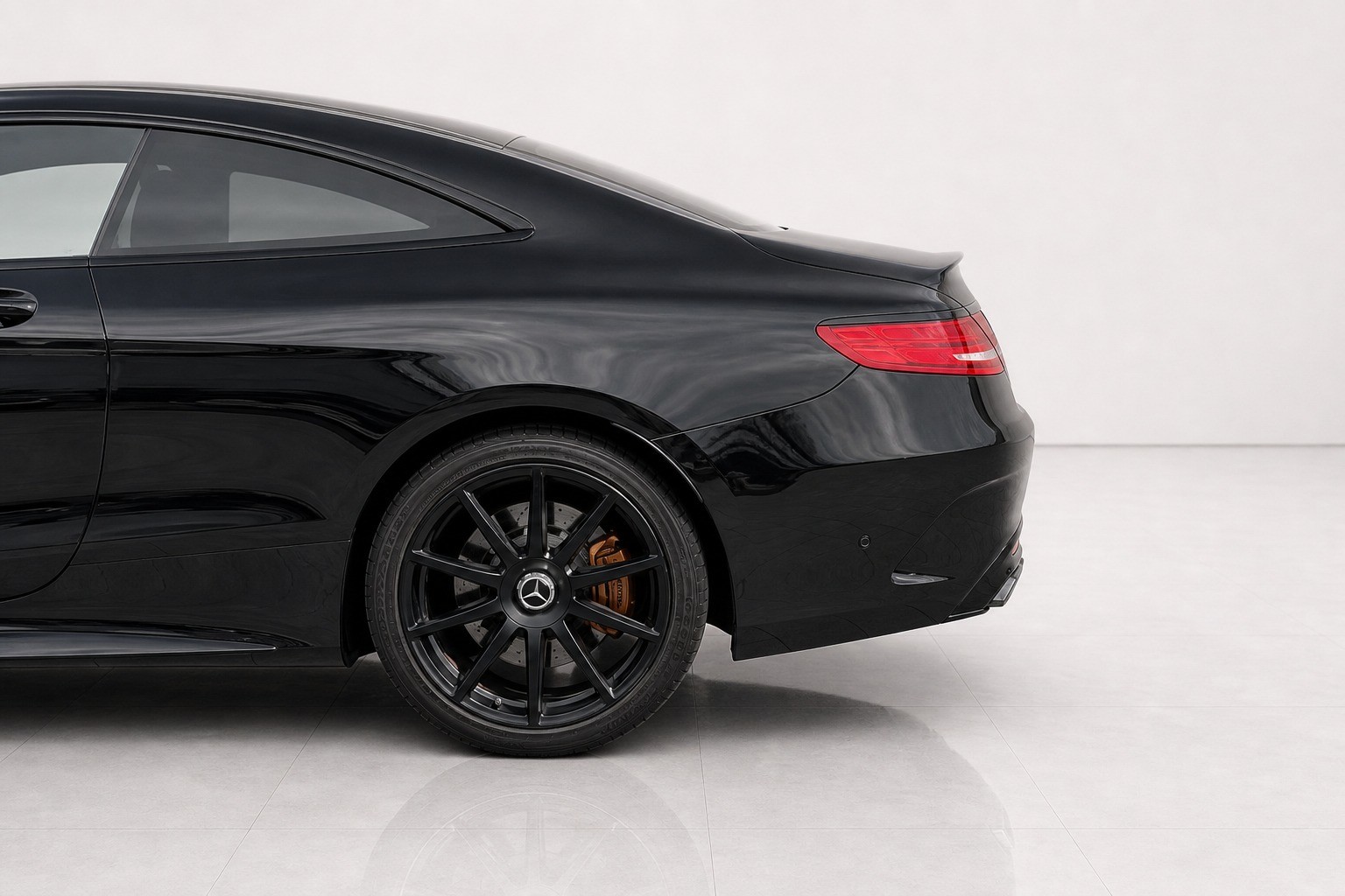 MERCEDES-BENZ S 63 AMG Coupé 4Matic Speedshift MCT-image-9