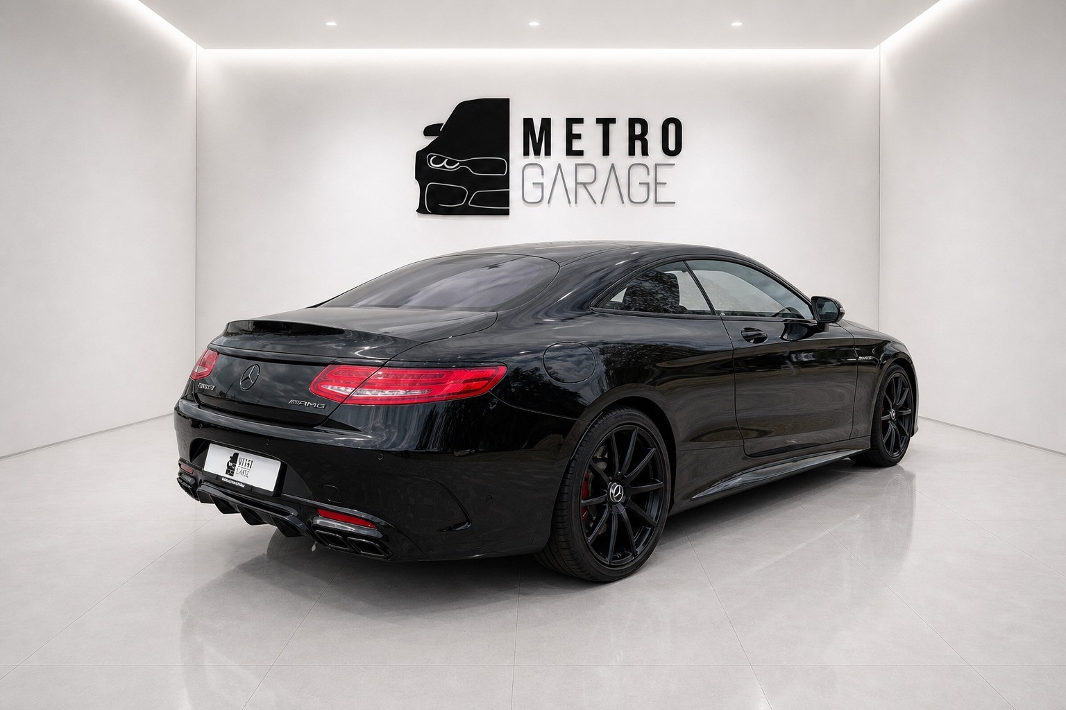 MERCEDES-BENZ S 63 AMG Coupé 4Matic Speedshift MCT-image-4