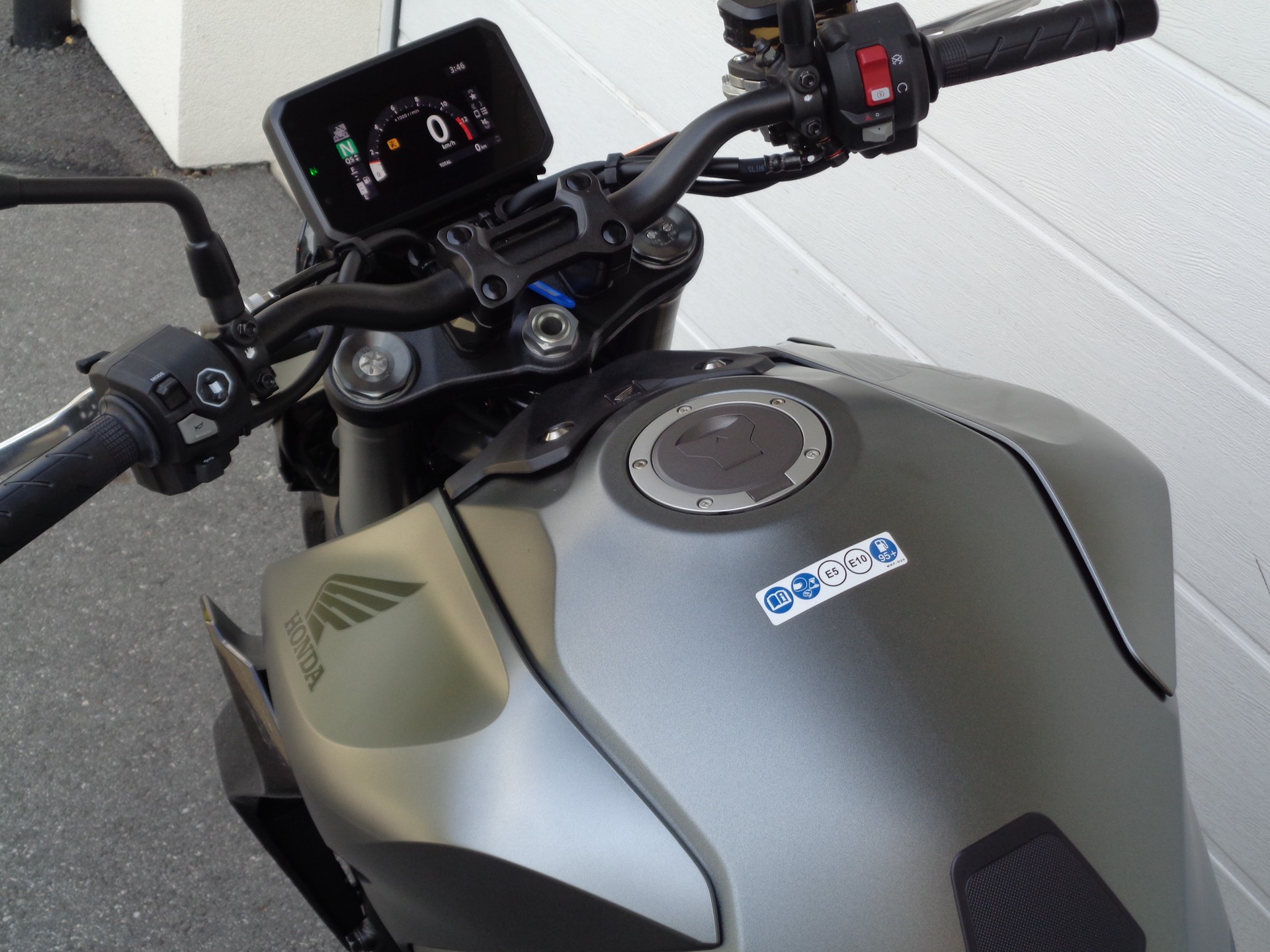 HONDA CB 1000 Hornet HIVE Edition-image-4