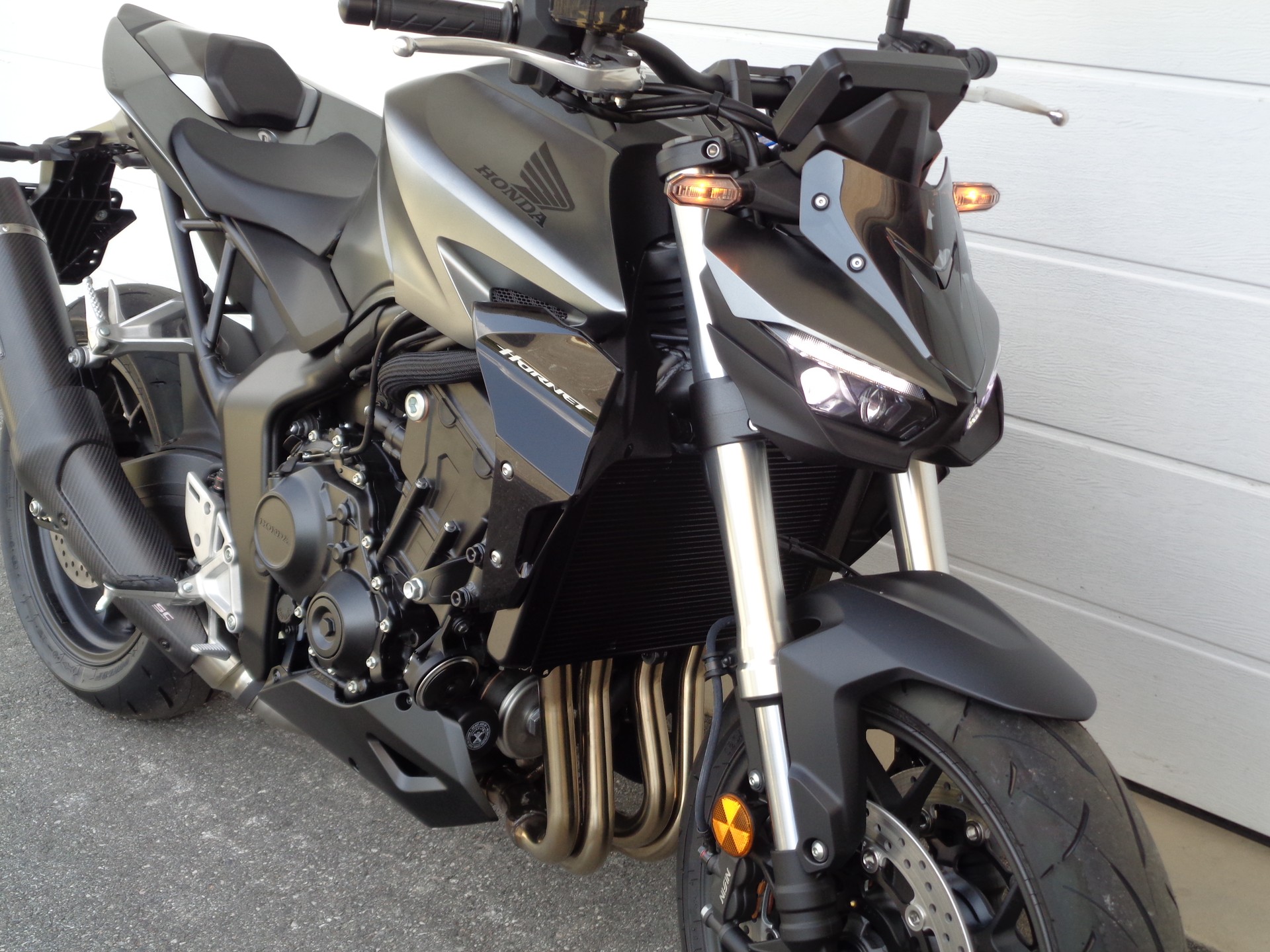 HONDA CB 1000 Hornet HIVE Edition-image-1