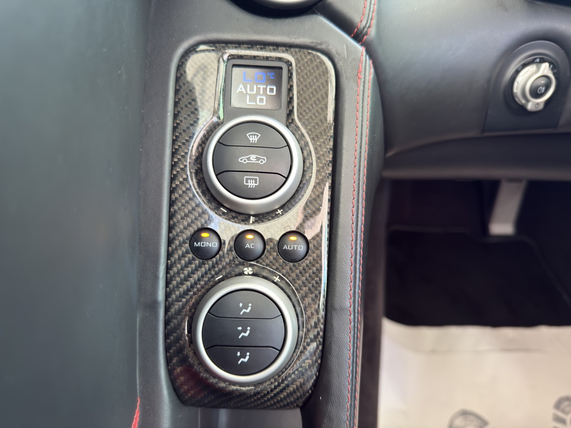 McLAREN MP4-12C Spider 3.8 V8 SSG-image-19