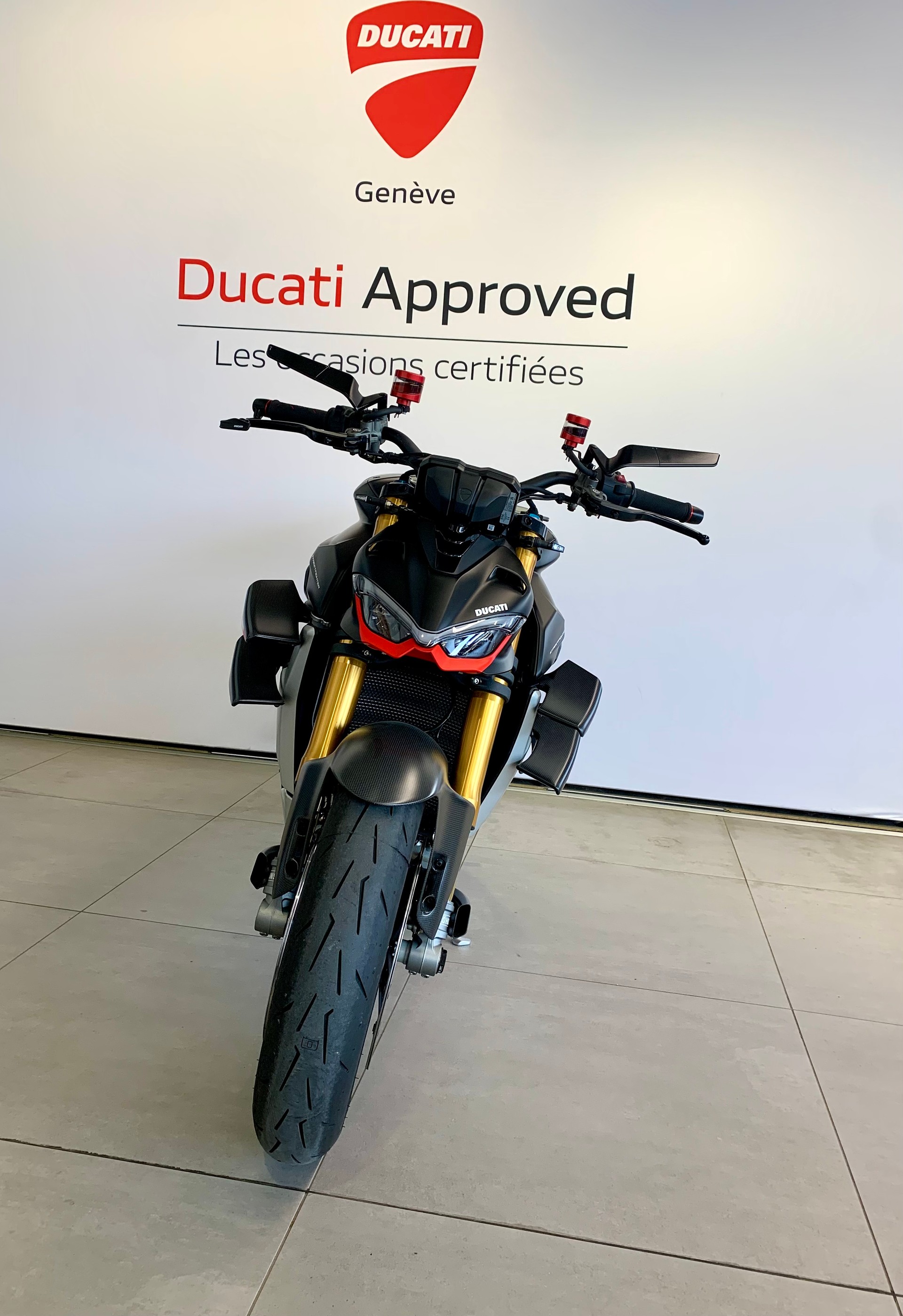 DUCATI Streetfighter V4 SP2-image-2