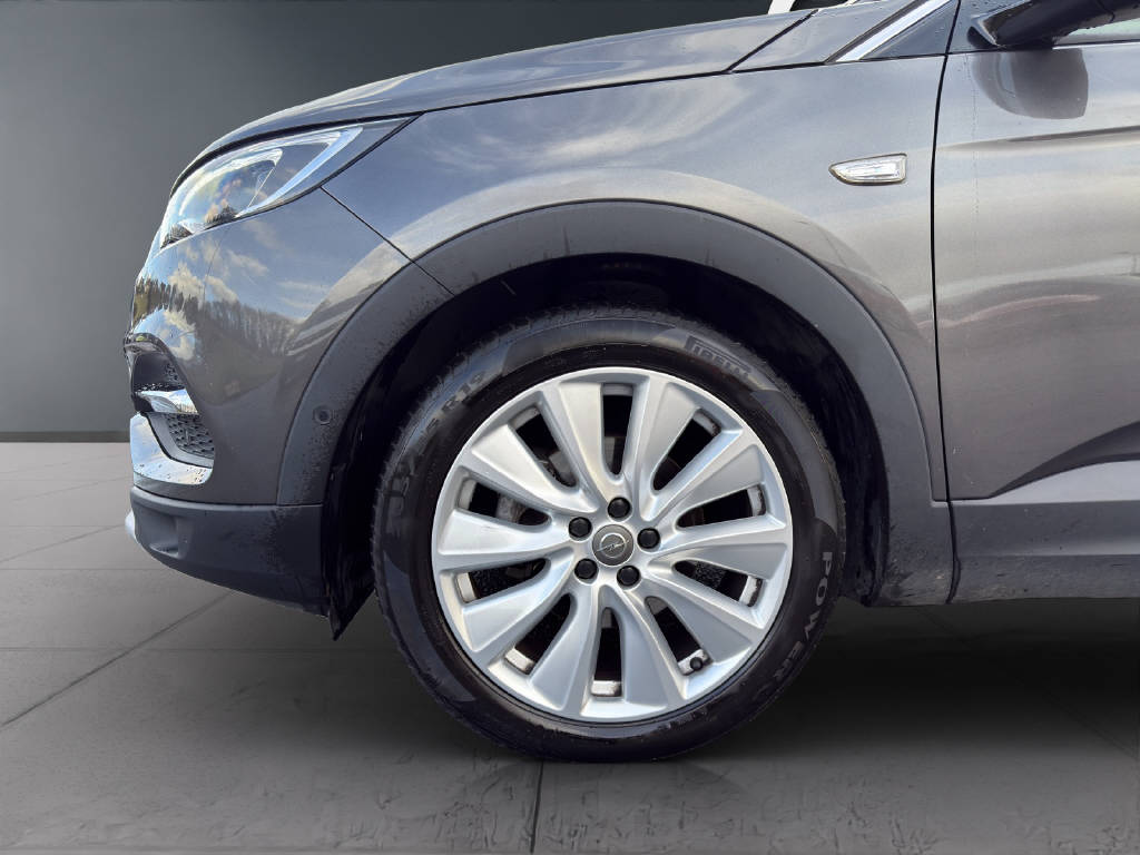 OPEL Grandland X 1.6 T Ultimate-image-12