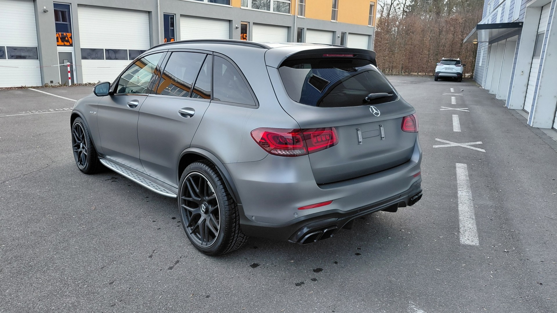 MERCEDES-BENZ GLC 63 S AMG 4Matic 9G-Tronic-image-6