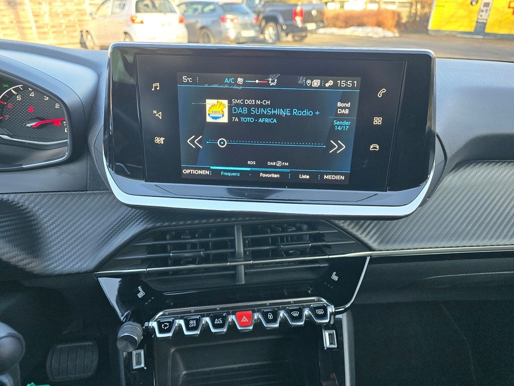 PEUGEOT 208 1.2 PureTech 100 Active Pack-image-18