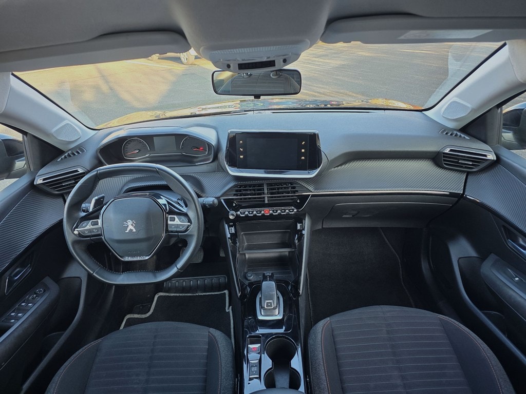 PEUGEOT 208 1.2 PureTech 100 Active Pack-image-16