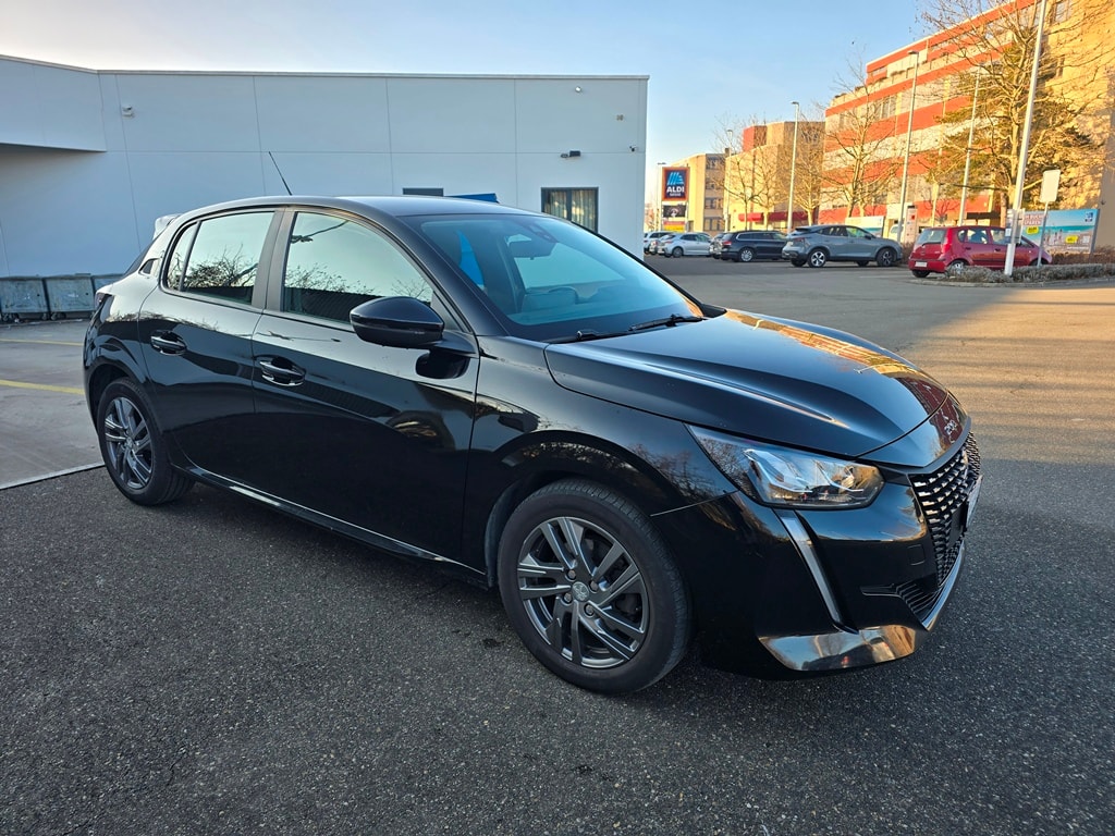 PEUGEOT 208 1.2 PureTech 100 Active Pack-image-10