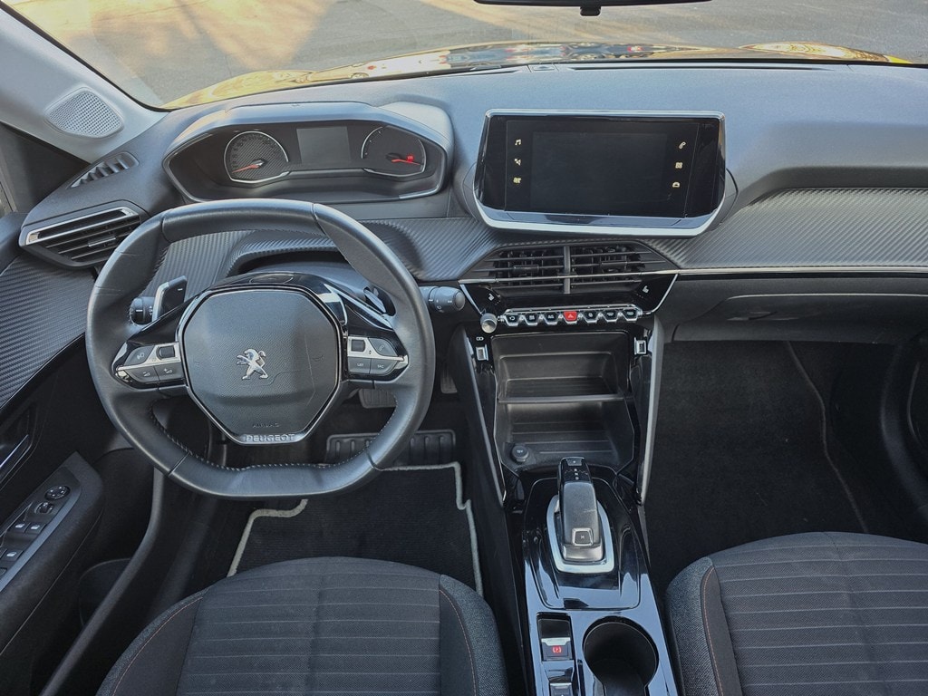 PEUGEOT 208 1.2 PureTech 100 Active Pack-image-17