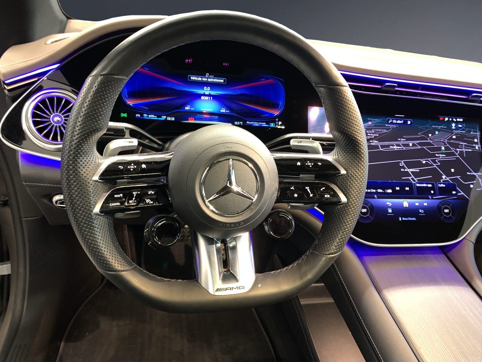MERCEDES-BENZ EQE 43 AMG 4 Matic-image-12