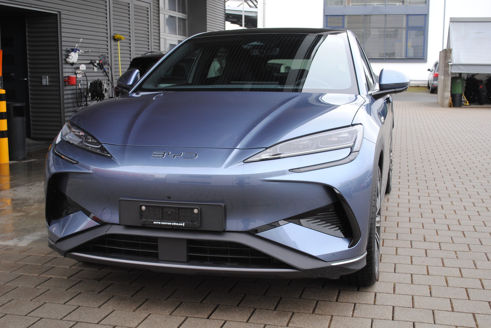 BYD Sealion 7 91,3 kWh Excellence AWD-showroom-element-1