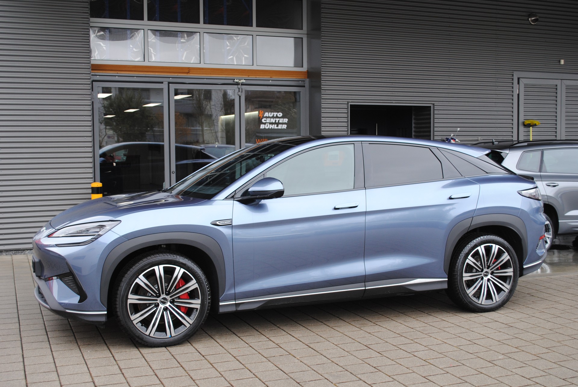 BYD Sealion 7 91,3 kWh Excellence AWD-showroom-element-3