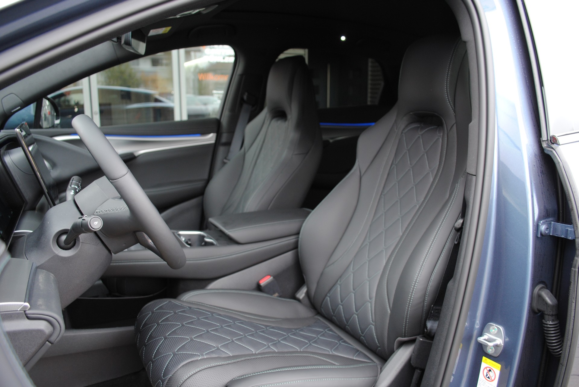 BYD Sealion 7 91,3 kWh Excellence AWD-image-10