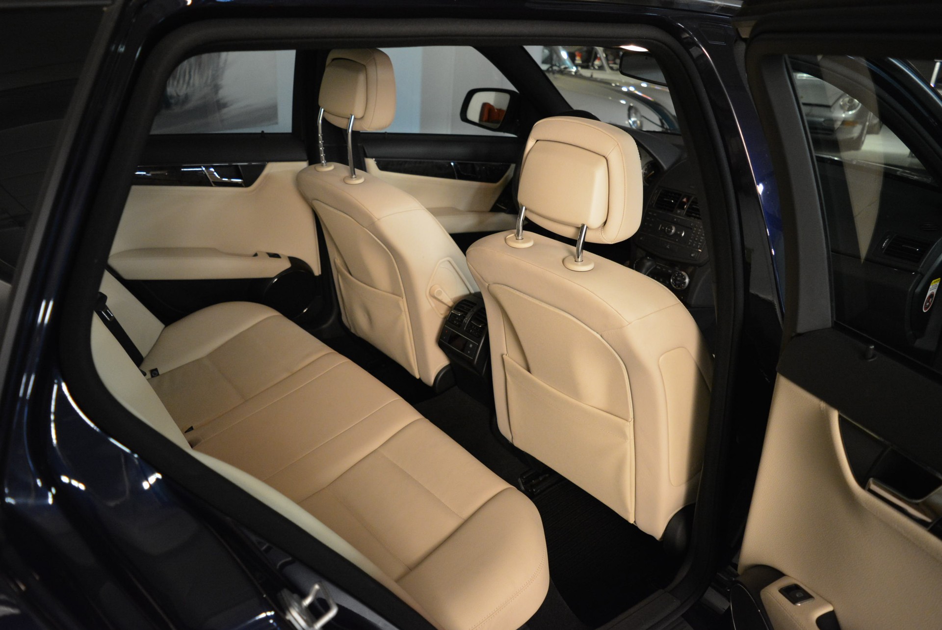 MERCEDES-BENZ C 320 CDI T-image-11