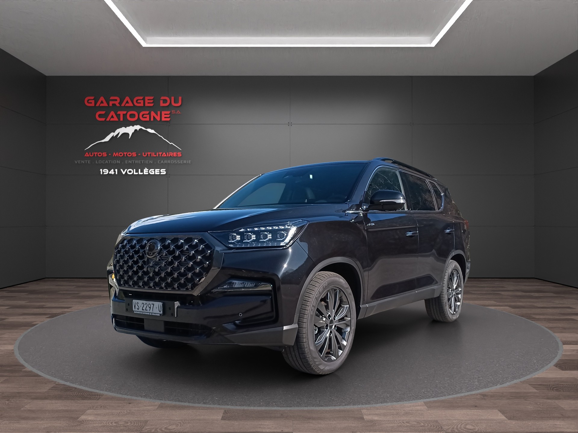 KGM-SsangYong Rexton 2.2 CRDi Blackline 4WD AT-showroom-element-1
