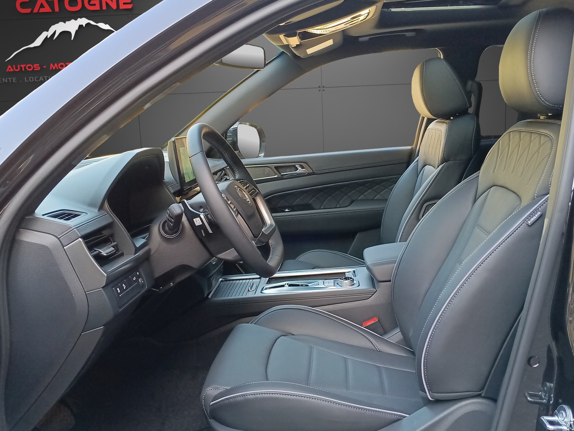 KGM-SsangYong Rexton 2.2 CRDi Blackline 4WD AT-image-8