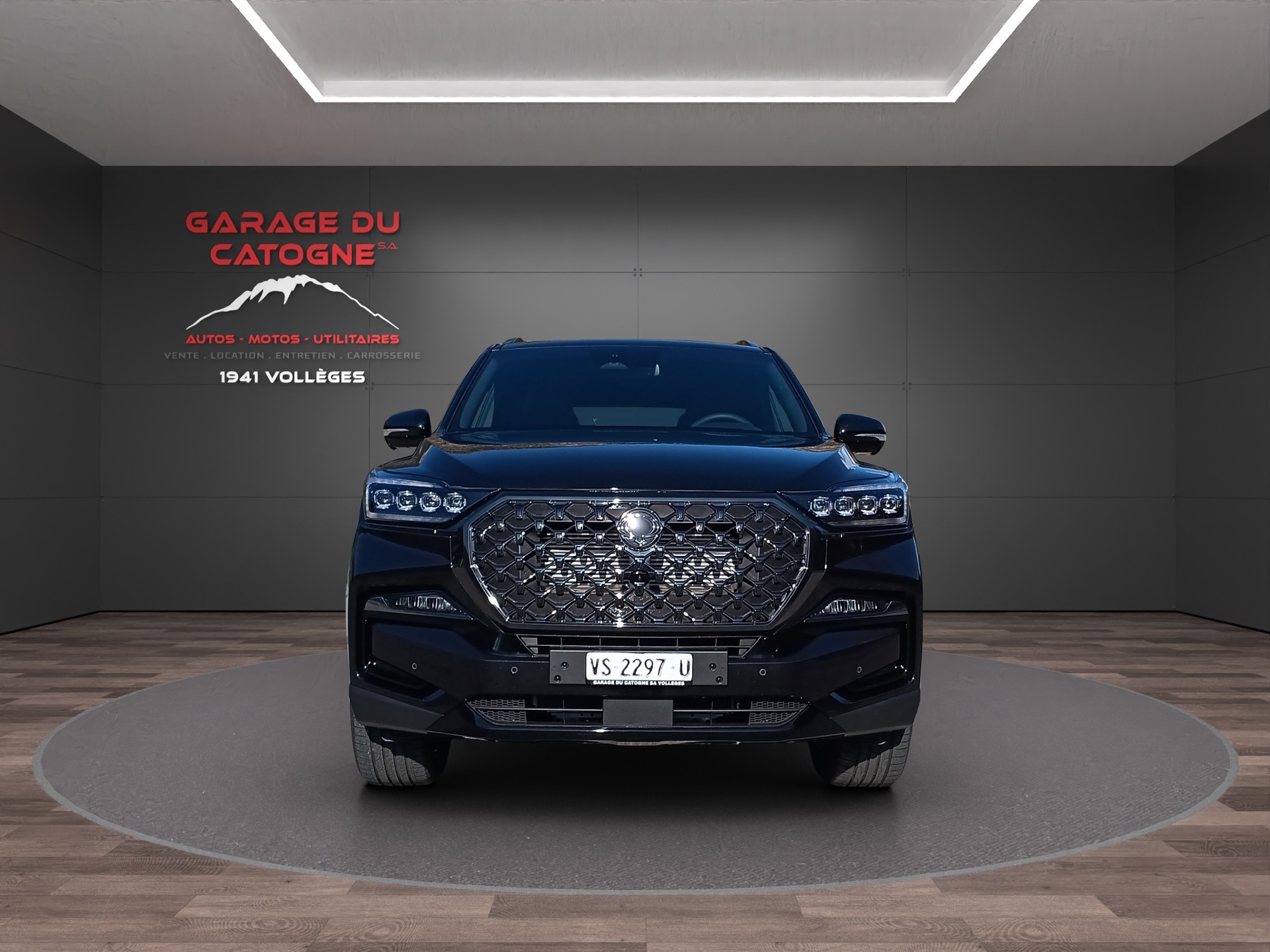 KGM-SsangYong Rexton 2.2 CRDi Blackline 4WD AT-showroom-element-2