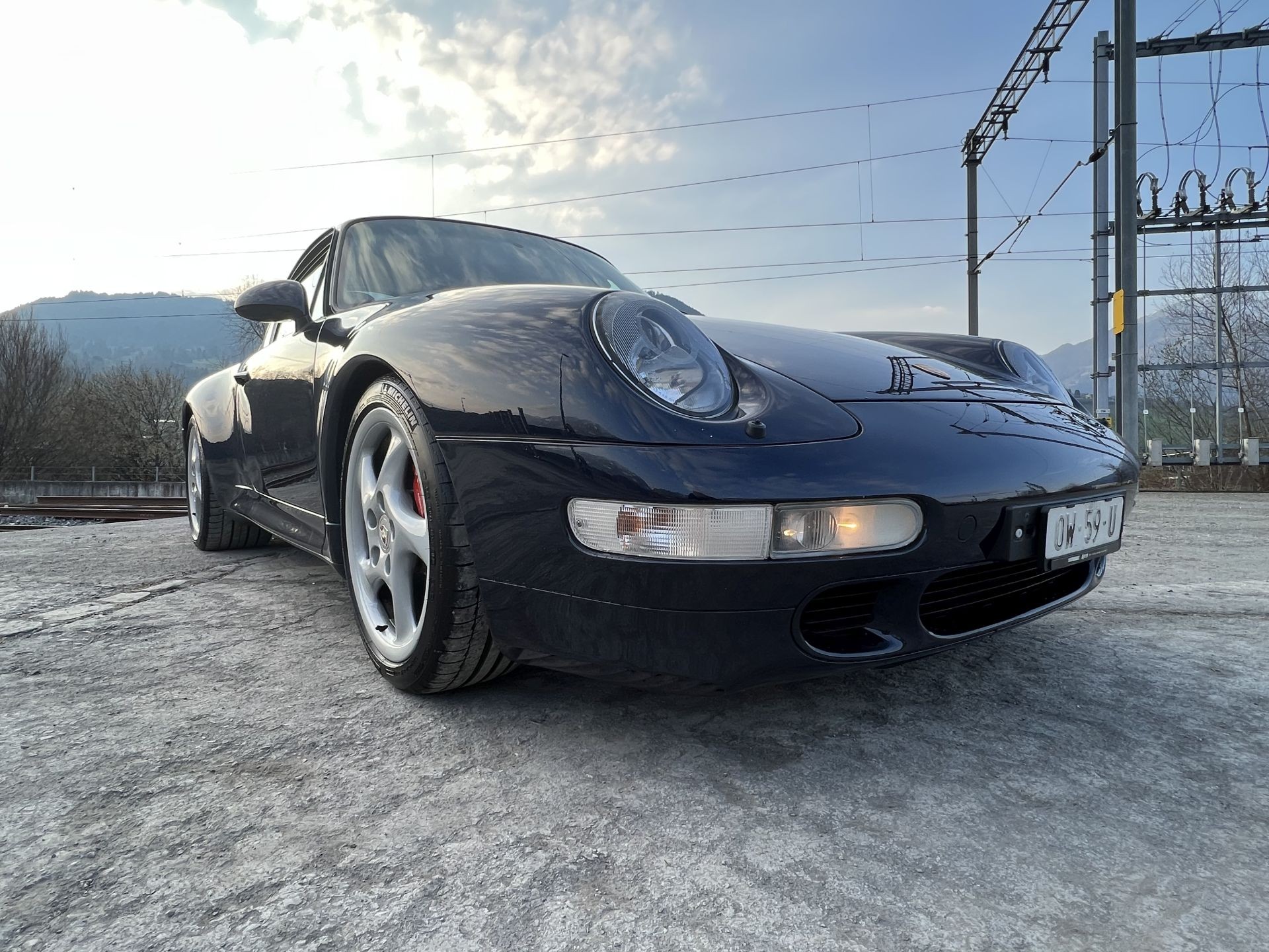 PORSCHE 911 Carrera 4S-image-3