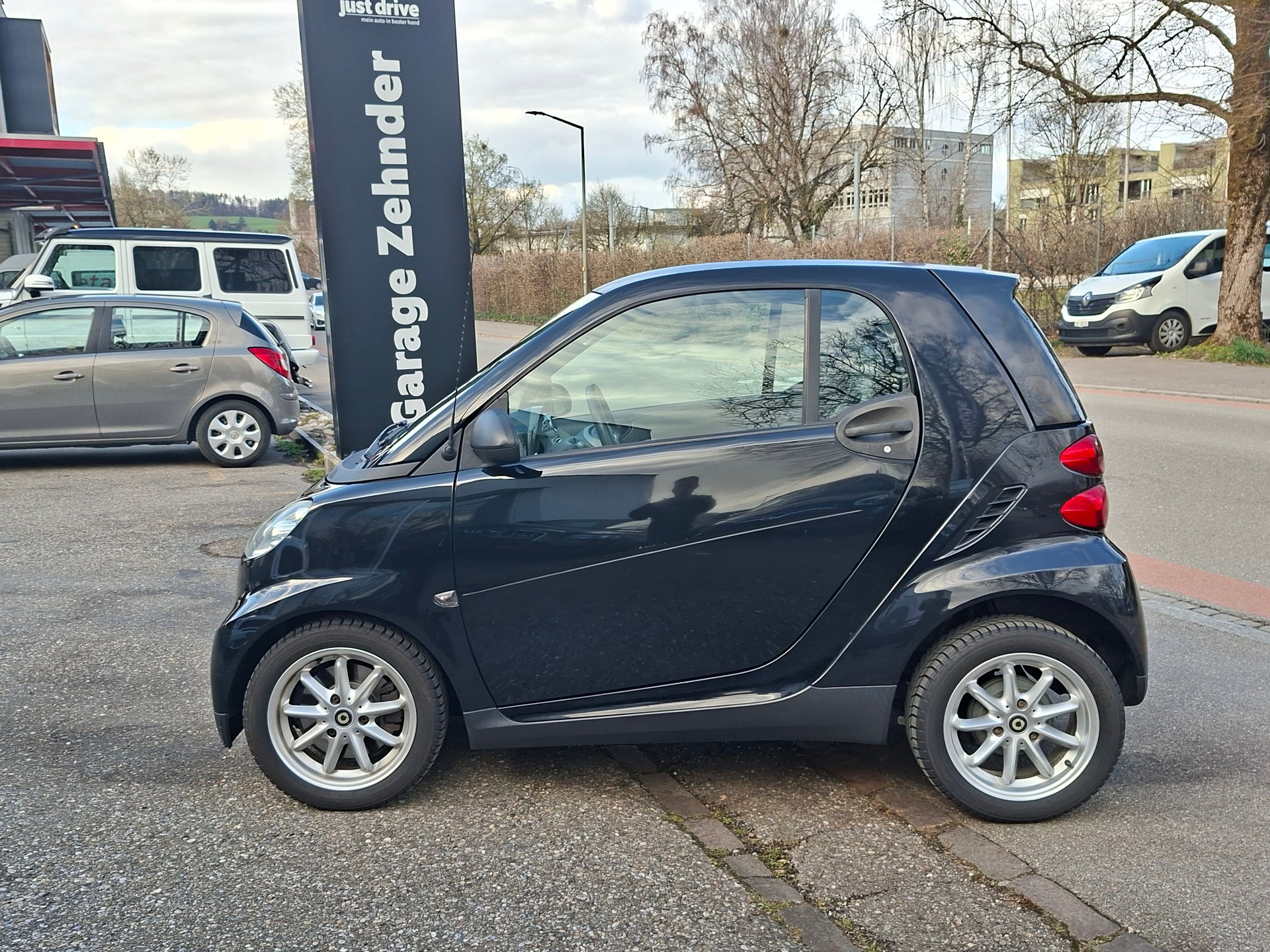 SMART fortwo pure mhd softip-image-4
