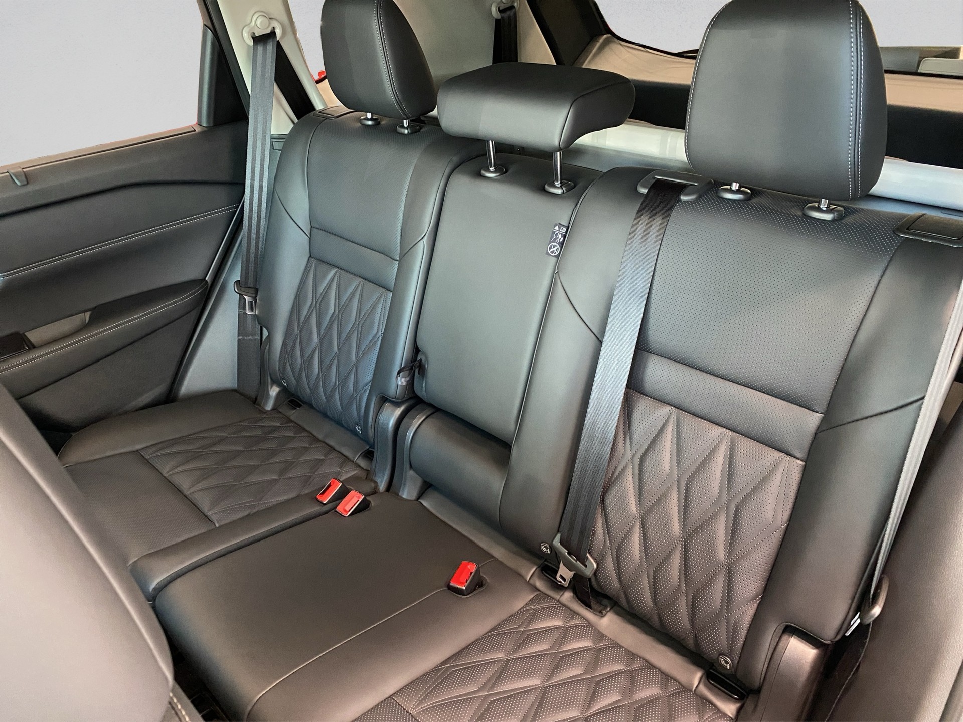 NISSAN X-Trail 1.5 VC-T e-Power 4WD 7 Sitze Tekna+-image-14