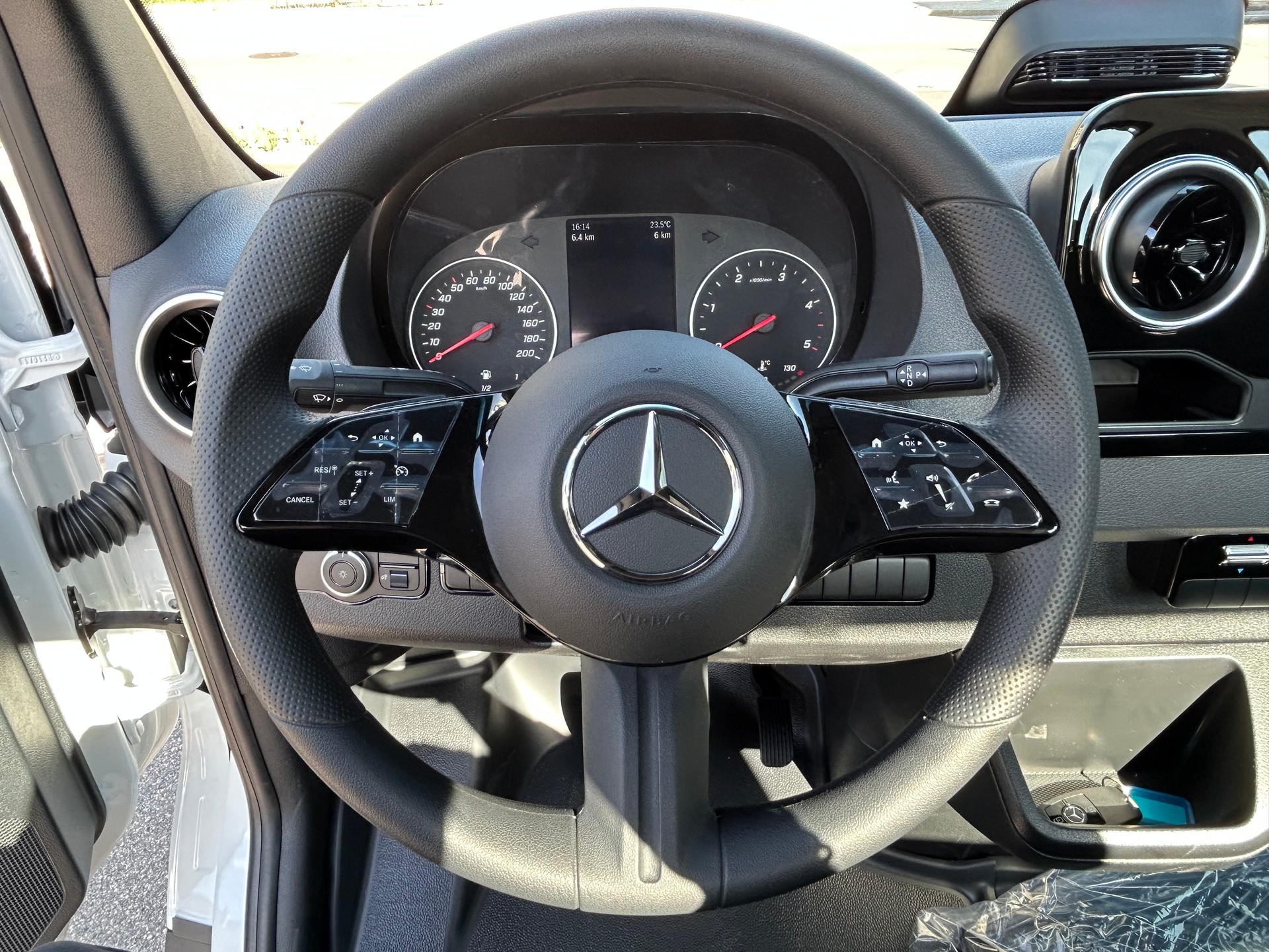 MERCEDES-BENZ Sprinter 319 CDI PRO CHASSIS 4x4-image-7