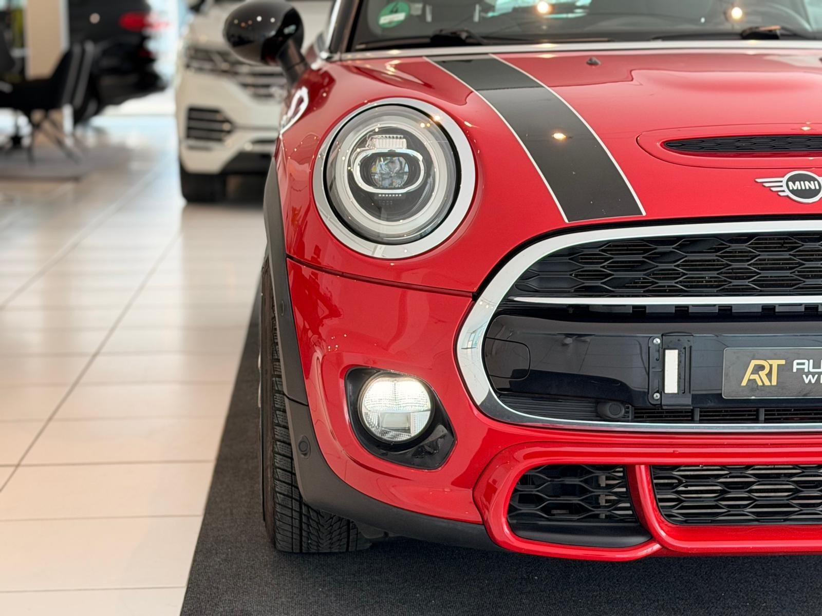 MINI Cooper S ** Frisch ab MFK & Service**-image-4